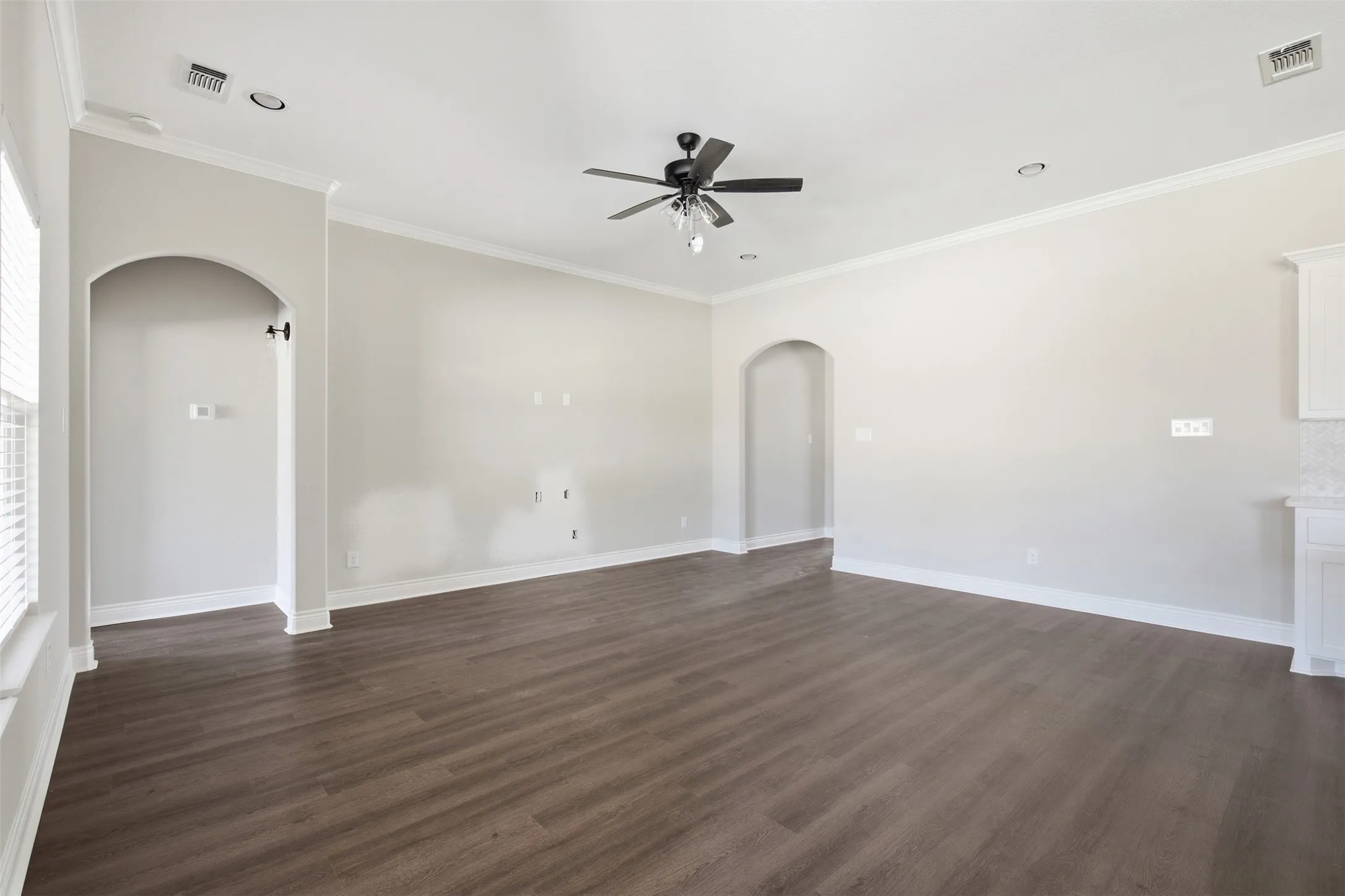 Single Family Residence For Sale in Hunt County , 135 Trevor Lane, Greenville, Texas 75402, 3 Bedroom, 2 Bathroom, 3 Garage spaces, 1,851 Sqft, built in 2025, mls#21393220, Real Estate Agent in Greenville, Homes For Sale in Hunt county, Homes For Sale in Greenville, Realtor in Greenville Texas, Real Estate Brokerage Independent Realty Texas, Luminita Cordes Realtor