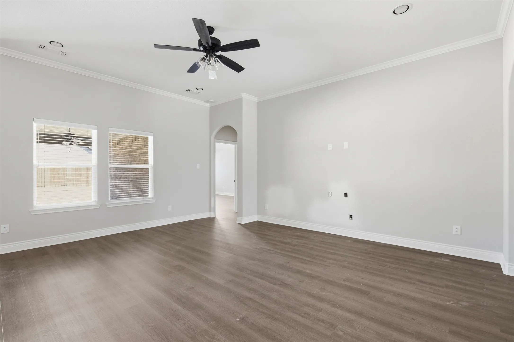 Single Family Residence For Sale in Hunt County , 135 Trevor Lane, Greenville, Texas 75402, 3 Bedroom, 2 Bathroom, 3 Garage spaces, 1,851 Sqft, built in 2025, mls#21393220, Real Estate Agent in Greenville, Homes For Sale in Hunt county, Homes For Sale in Greenville, Realtor in Greenville Texas, Real Estate Brokerage Independent Realty Texas, Luminita Cordes Realtor