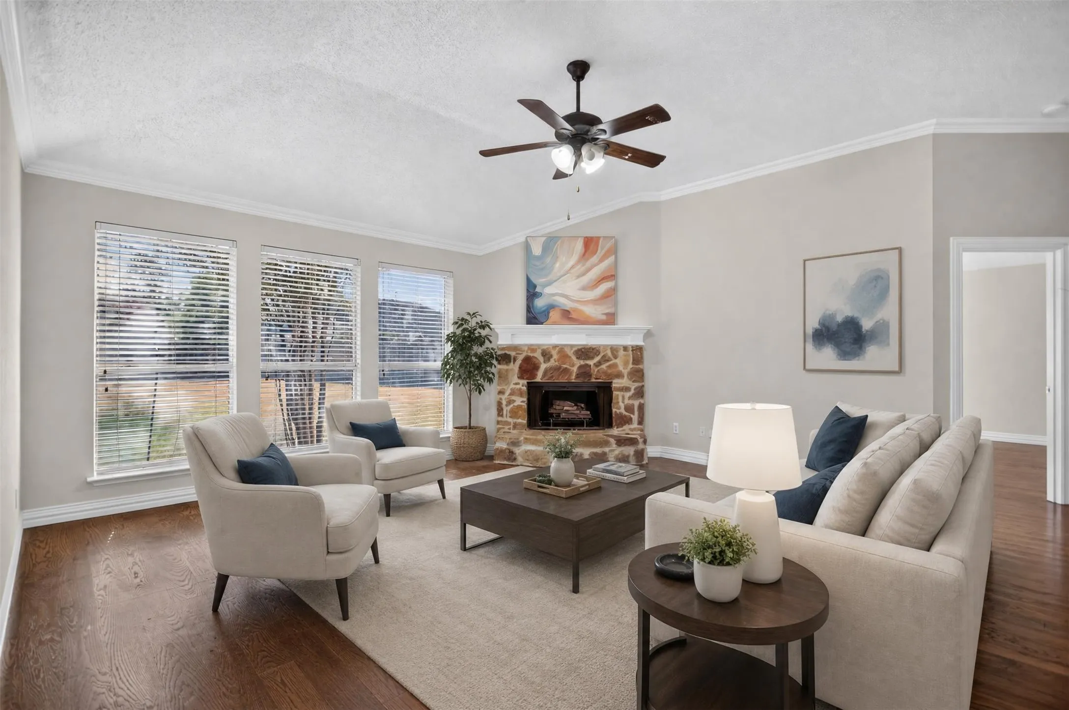 High ceilings in the living room