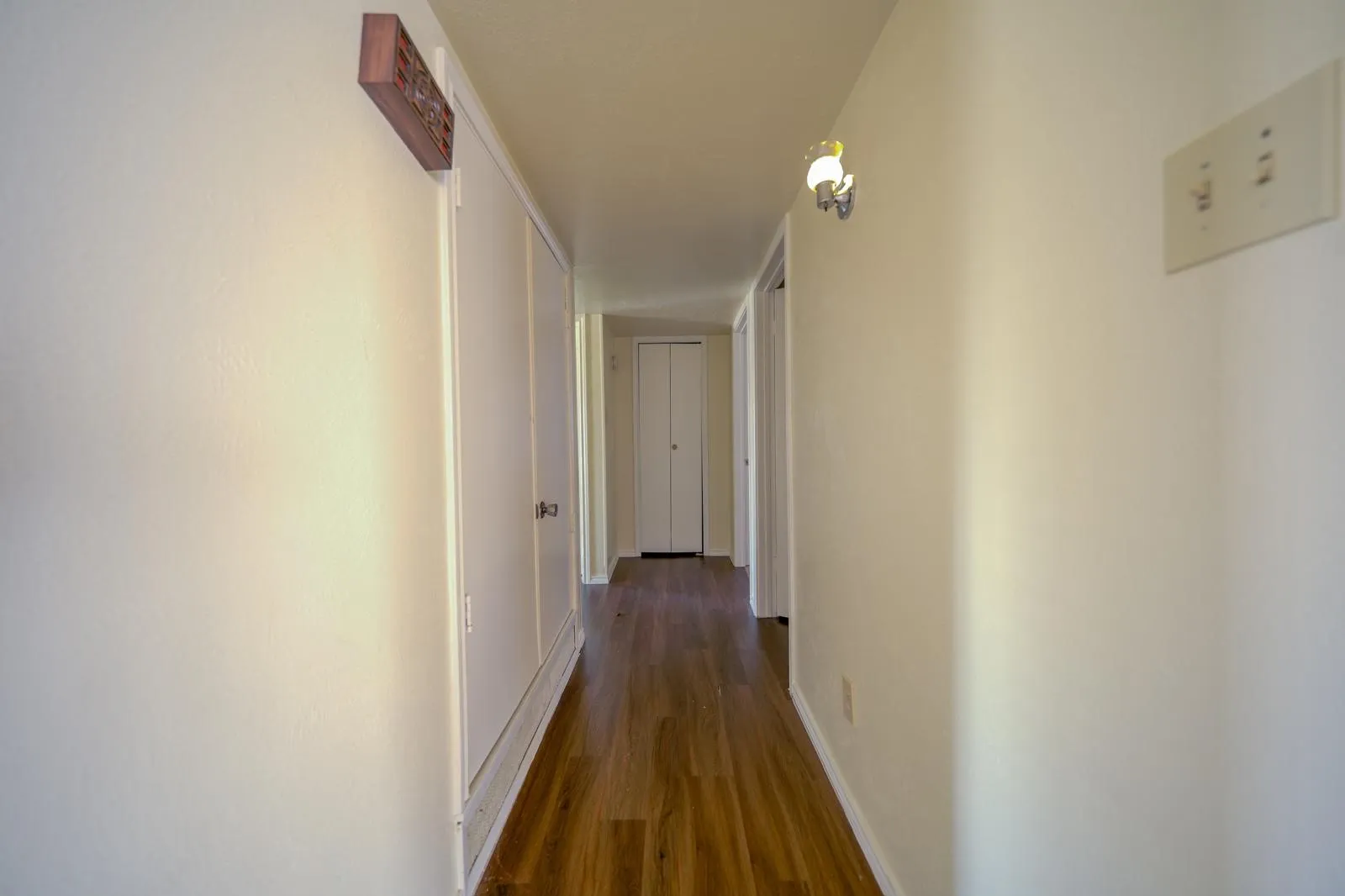 Single Family Residence For Rent in Dallas County , 6218 Fallbrook Drive, Garland, Texas 75043, 3 Bedroom, 2 Bathroom, 2 Garage spaces, 1,965 Sqft, built in 1977, mls#21393250, Real Estate Agent in Garland, Homes For Rent in Dallas county, Homes For Rent in Garland, Realtor in Garland Texas, Real Estate Brokerage Independent Realty Texas, Luminita Cordes Realtor
