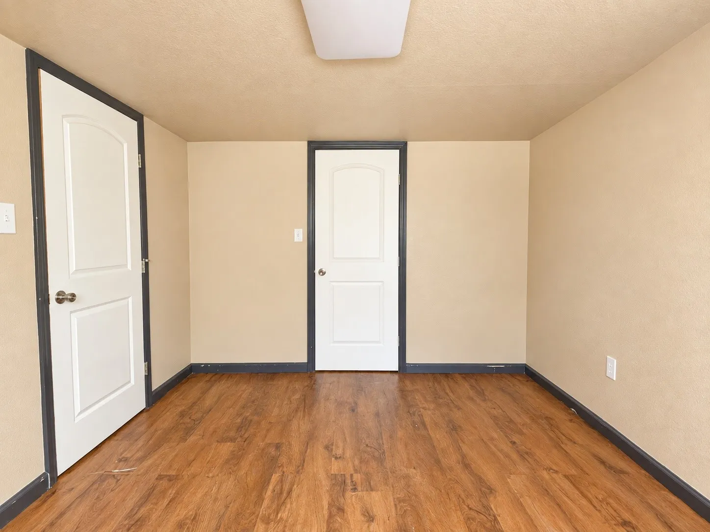 Single Family Residence For Sale in Palo Pinto County , 3304 Fm 1821, Mineral Wells, Texas 76067, 3 Bedroom, 2 Bathroom, Garage spaces, 1,535 Sqft, built in 1949, mls#21393262, Real Estate Agent in Mineral Wells, Homes For Sale in Palo Pinto county, Homes For Sale in Mineral Wells, Realtor in Mineral Wells Texas, Real Estate Brokerage Independent Realty Texas, Luminita Cordes Realtor