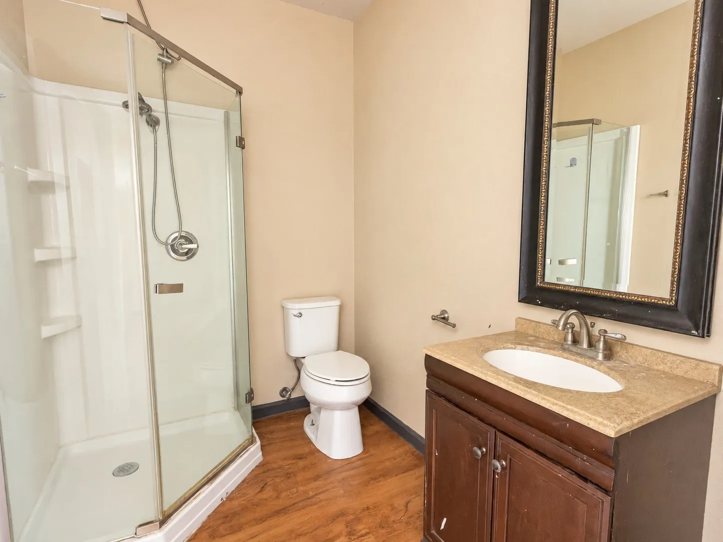 Single Family Residence For Sale in Palo Pinto County , 3304 Fm 1821, Mineral Wells, Texas 76067, 3 Bedroom, 2 Bathroom, Garage spaces, 1,535 Sqft, built in 1949, mls#21393262, Real Estate Agent in Mineral Wells, Homes For Sale in Palo Pinto county, Homes For Sale in Mineral Wells, Realtor in Mineral Wells Texas, Real Estate Brokerage Independent Realty Texas, Luminita Cordes Realtor