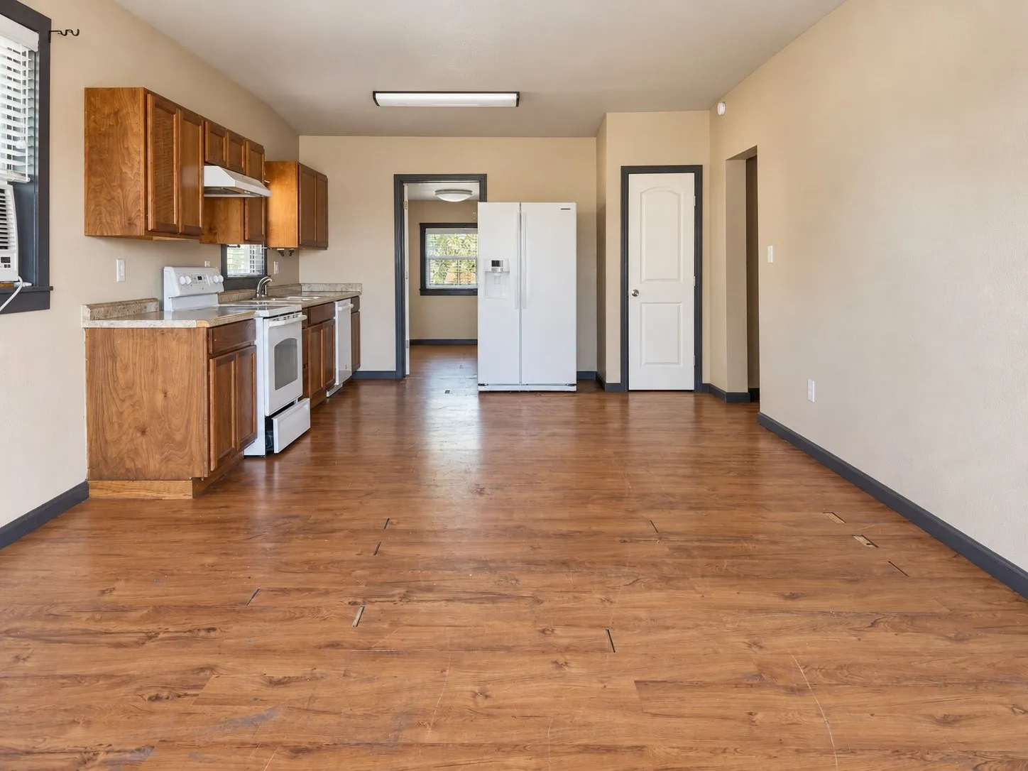 Single Family Residence For Sale in Palo Pinto County , 3304 Fm 1821, Mineral Wells, Texas 76067, 3 Bedroom, 2 Bathroom, Garage spaces, 1,535 Sqft, built in 1949, mls#21393262, Real Estate Agent in Mineral Wells, Homes For Sale in Palo Pinto county, Homes For Sale in Mineral Wells, Realtor in Mineral Wells Texas, Real Estate Brokerage Independent Realty Texas, Luminita Cordes Realtor
