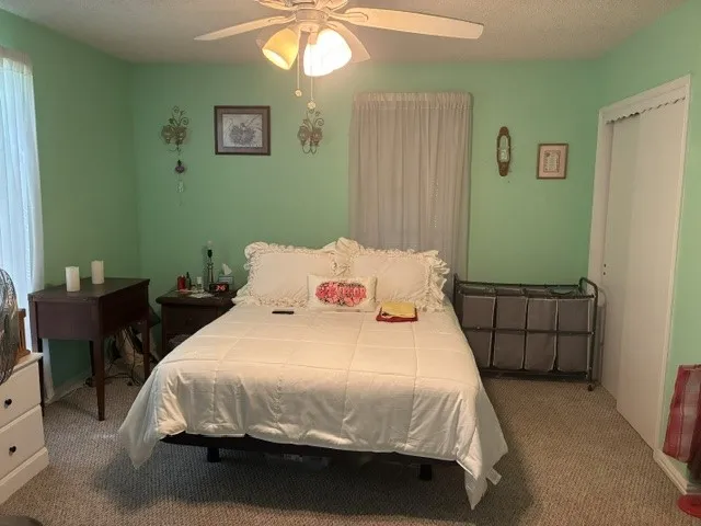 Retail For Sale in Johnson County , 102 E 14th Street, Joshua, Texas 76058, 0, 0, Garage spaces, 0 Sqft, built in 0, mls#21392987, Real Estate Agent in Joshua, Homes For Sale in Johnson county, Homes For Sale in Joshua, Realtor in Joshua Texas, Real Estate Brokerage Independent Realty Texas, Luminita Cordes Realtor