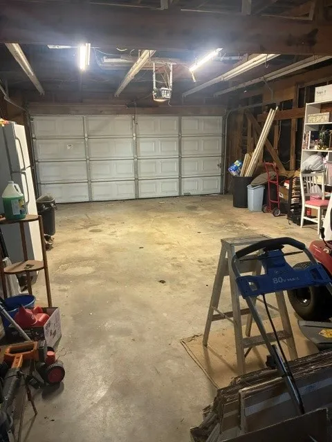 Retail For Sale in Johnson County , 102 E 14th Street, Joshua, Texas 76058, 0, 0, Garage spaces, 0 Sqft, built in 0, mls#21392987, Real Estate Agent in Joshua, Homes For Sale in Johnson county, Homes For Sale in Joshua, Realtor in Joshua Texas, Real Estate Brokerage Independent Realty Texas, Luminita Cordes Realtor