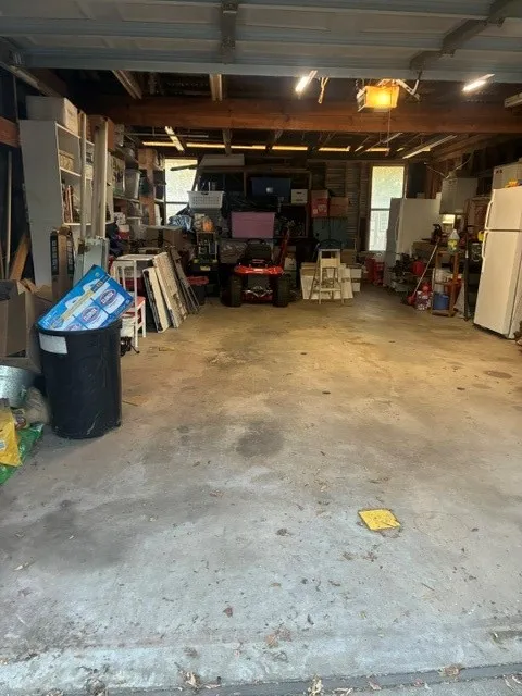 Retail For Sale in Johnson County , 102 E 14th Street, Joshua, Texas 76058, 0, 0, Garage spaces, 0 Sqft, built in 0, mls#21392987, Real Estate Agent in Joshua, Homes For Sale in Johnson county, Homes For Sale in Joshua, Realtor in Joshua Texas, Real Estate Brokerage Independent Realty Texas, Luminita Cordes Realtor