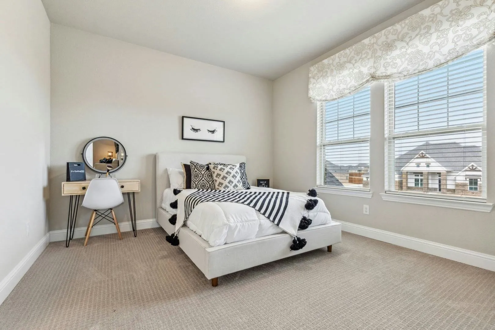 Single Family Residence For Sale in Rockwall County , 520 Birthright Lane, Mclendon Chisholm, Texas 75032, 4 Bedroom, 4 Bathroom, 3 Garage spaces, 3,657 Sqft, built in 2025, mls#21393229, Real Estate Agent in Mclendon Chisholm, Homes For Sale in Rockwall county, Homes For Sale in Mclendon Chisholm, Realtor in Mclendon Chisholm Texas, Real Estate Brokerage Independent Realty Texas, Luminita Cordes Realtor