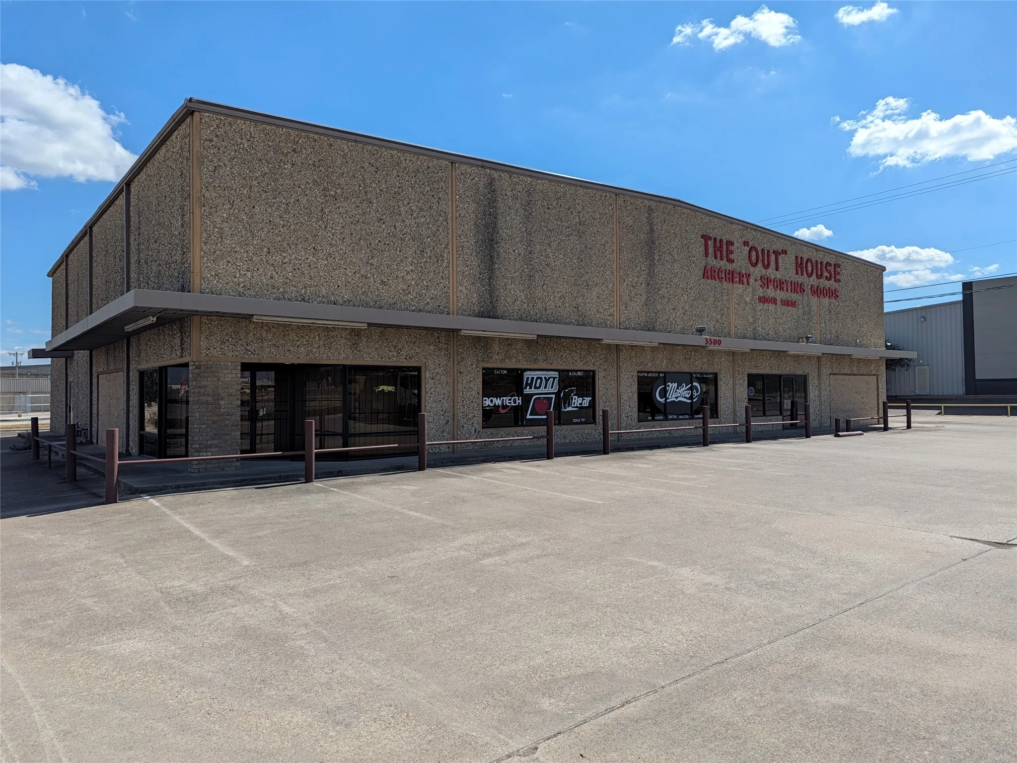 Retail For Sale in Mc Lennan County , 5500 Franklin Avenue, Waco, Texas 76710, 0, 0, Garage spaces, 0 Sqft, built in 1987, mls#21393216, Real Estate Agent in Waco, Homes For Sale in Mc Lennan county, Homes For Sale in Waco, Realtor in Waco Texas, Real Estate Brokerage Independent Realty Texas, Luminita Cordes Realtor