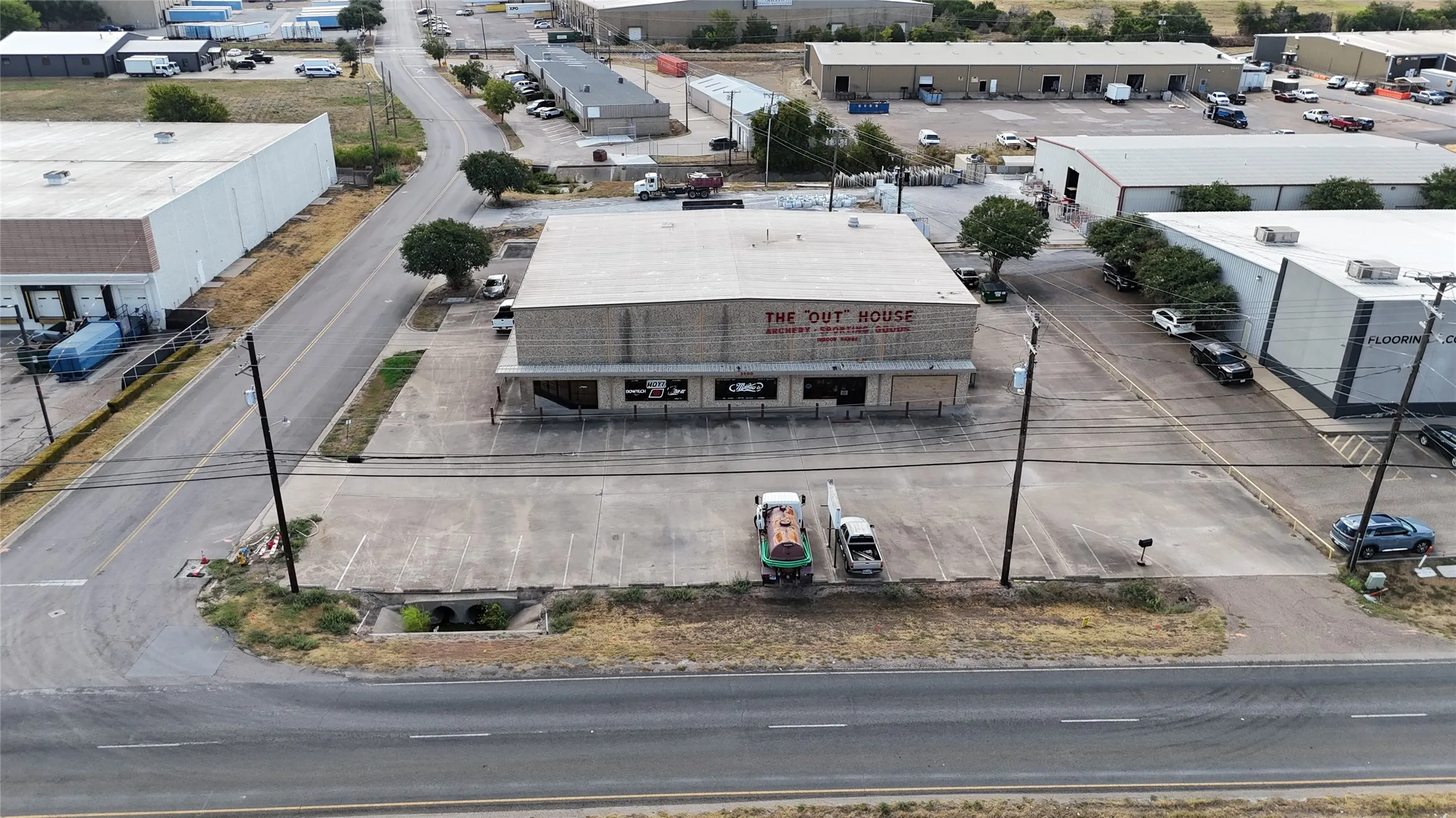 Retail For Sale in Mc Lennan County , 5500 Franklin Avenue, Waco, Texas 76710, 0, 0, Garage spaces, 0 Sqft, built in 1987, mls#21393216, Real Estate Agent in Waco, Homes For Sale in Mc Lennan county, Homes For Sale in Waco, Realtor in Waco Texas, Real Estate Brokerage Independent Realty Texas, Luminita Cordes Realtor
