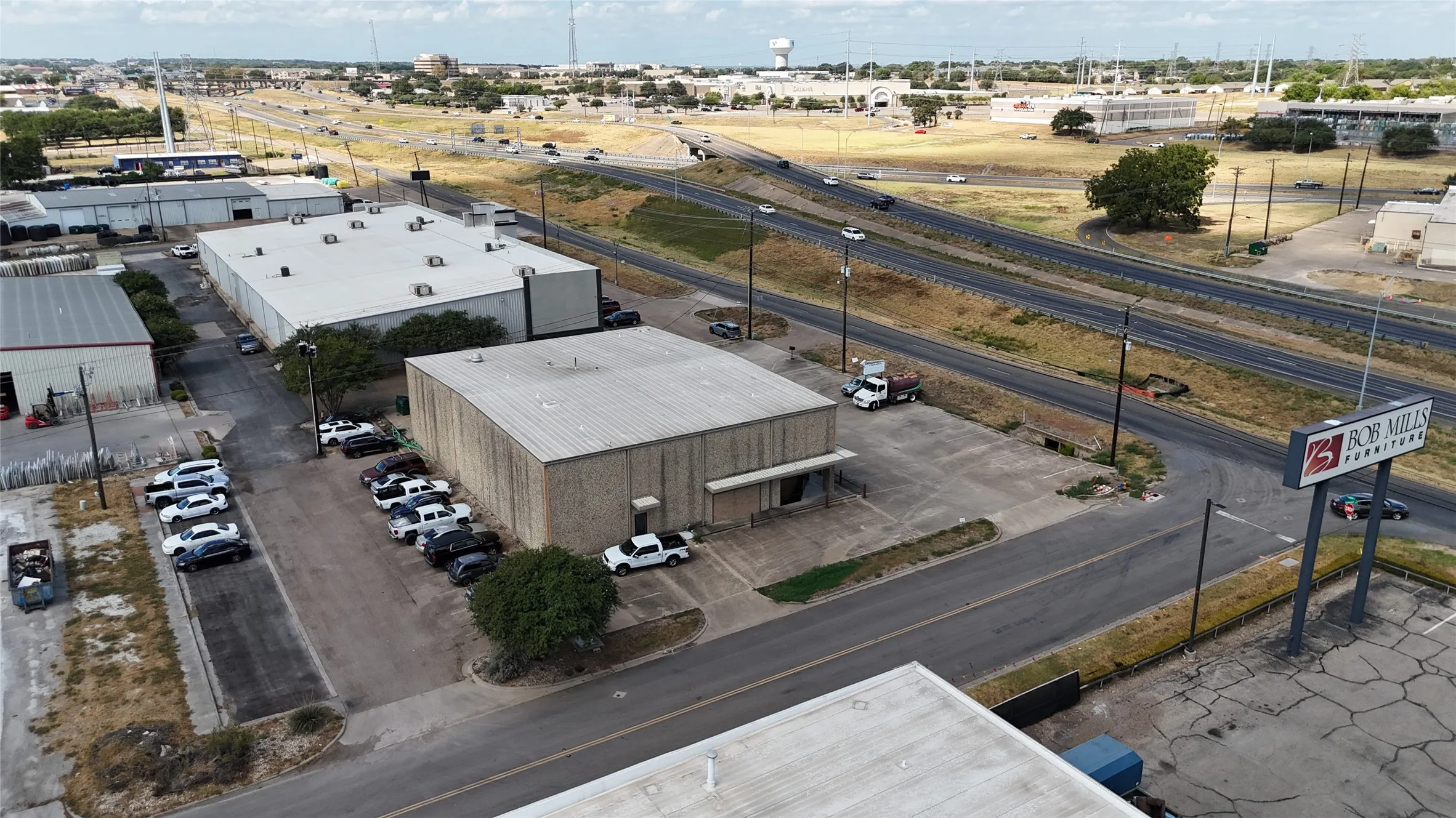 Retail For Sale in Mc Lennan County , 5500 Franklin Avenue, Waco, Texas 76710, 0, 0, Garage spaces, 0 Sqft, built in 1987, mls#21393216, Real Estate Agent in Waco, Homes For Sale in Mc Lennan county, Homes For Sale in Waco, Realtor in Waco Texas, Real Estate Brokerage Independent Realty Texas, Luminita Cordes Realtor