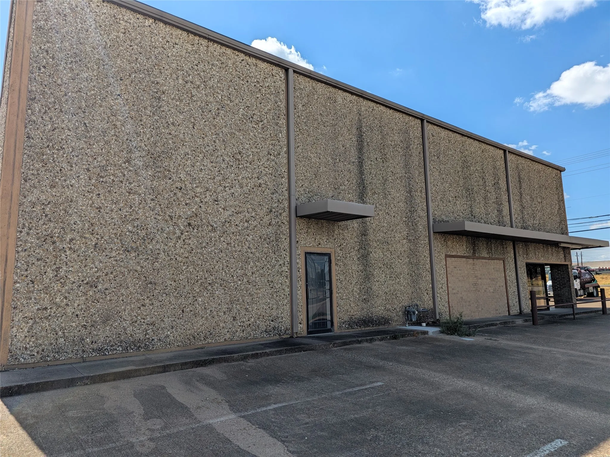 Retail For Sale in Mc Lennan County , 5500 Franklin Avenue, Waco, Texas 76710, 0, 0, Garage spaces, 0 Sqft, built in 1987, mls#21393216, Real Estate Agent in Waco, Homes For Sale in Mc Lennan county, Homes For Sale in Waco, Realtor in Waco Texas, Real Estate Brokerage Independent Realty Texas, Luminita Cordes Realtor