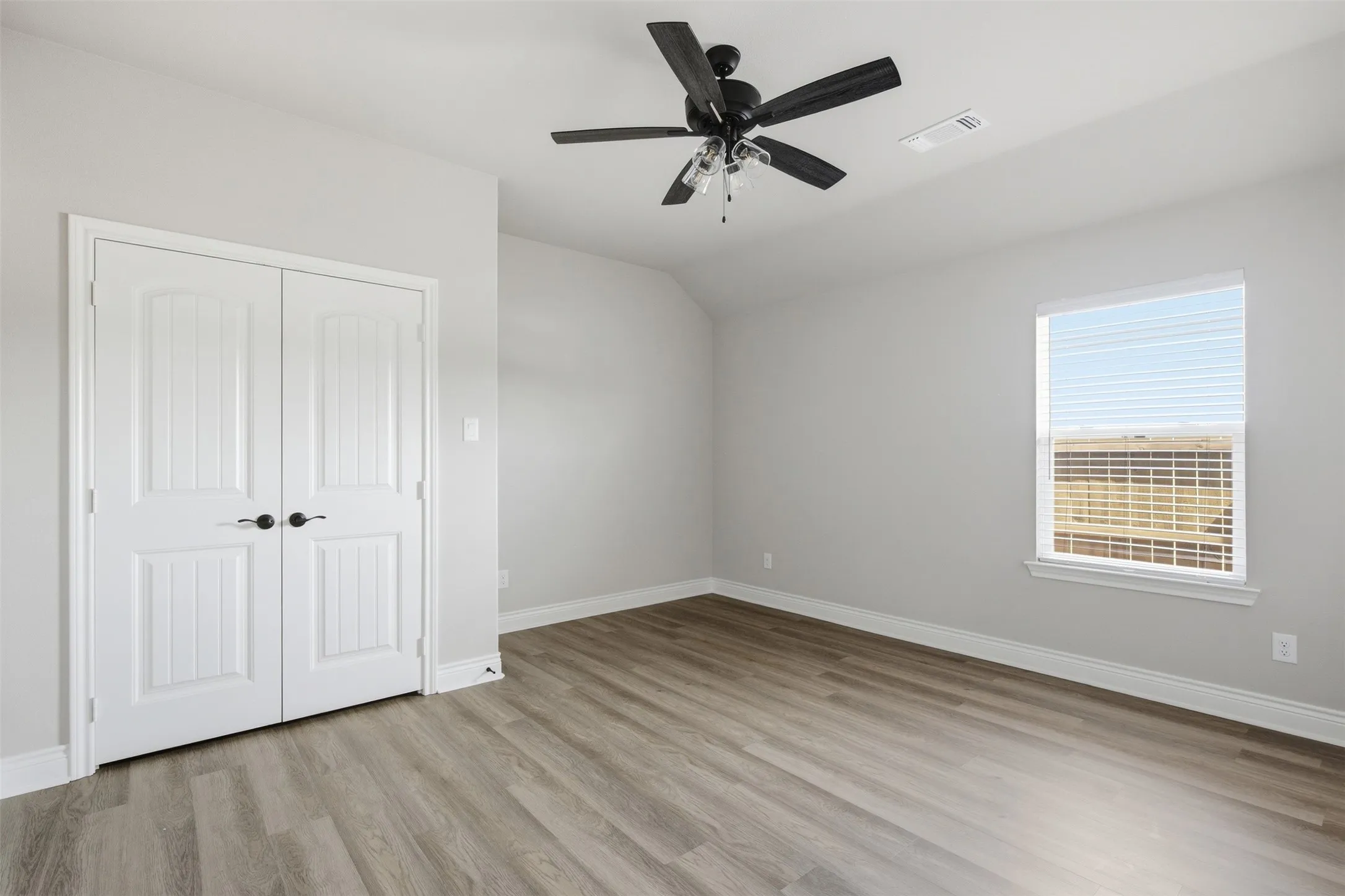 Single Family Residence For Sale in Hunt County , 225 Trevor Lane, Greenville, Texas 75402, 3 Bedroom, 2 Bathroom, 3 Garage spaces, 1,800 Sqft, built in 2025, mls#21393276, Real Estate Agent in Greenville, Homes For Sale in Hunt county, Homes For Sale in Greenville, Realtor in Greenville Texas, Real Estate Brokerage Independent Realty Texas, Luminita Cordes Realtor