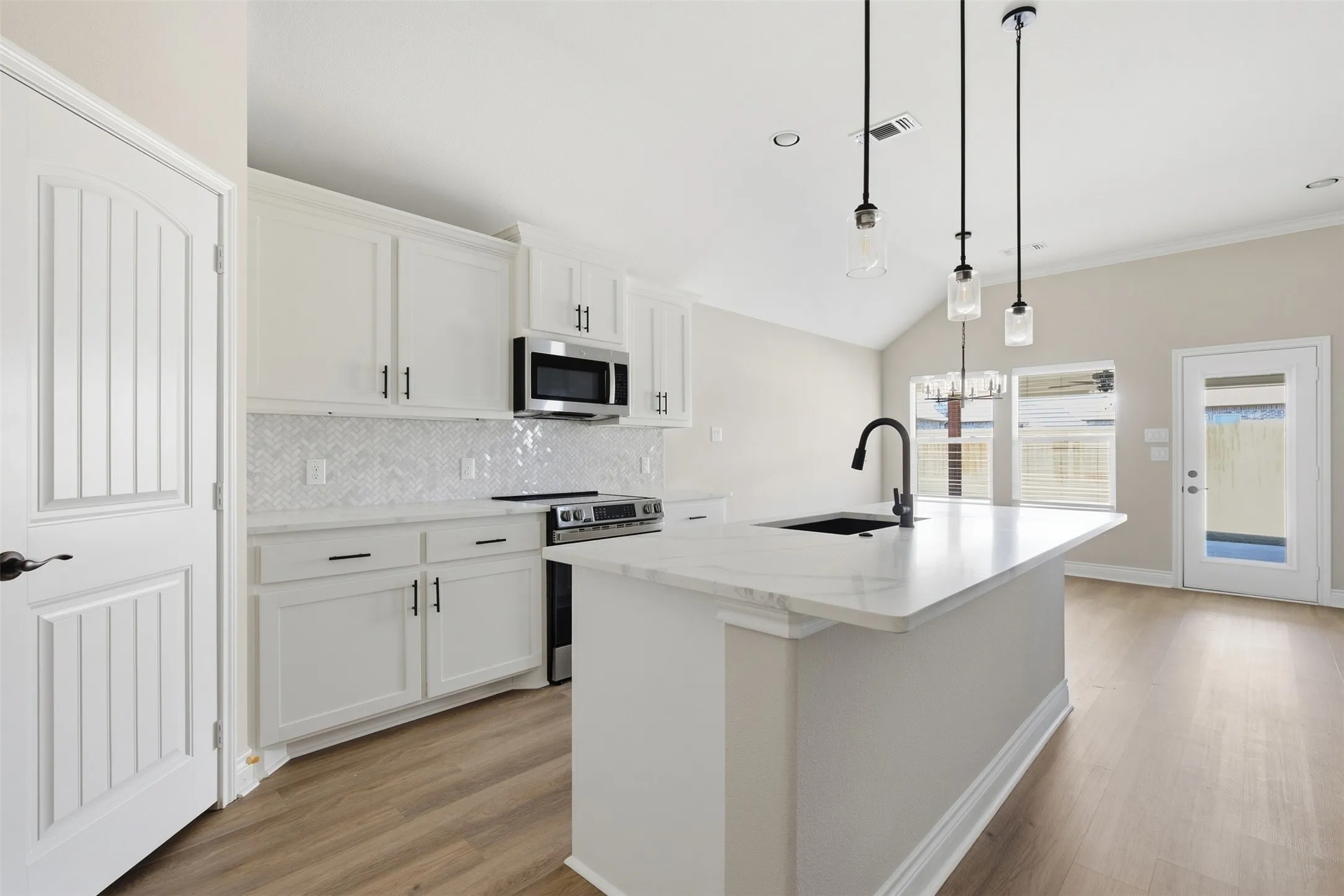 Single Family Residence For Sale in Hunt County , 225 Trevor Lane, Greenville, Texas 75402, 3 Bedroom, 2 Bathroom, 3 Garage spaces, 1,800 Sqft, built in 2025, mls#21393276, Real Estate Agent in Greenville, Homes For Sale in Hunt county, Homes For Sale in Greenville, Realtor in Greenville Texas, Real Estate Brokerage Independent Realty Texas, Luminita Cordes Realtor