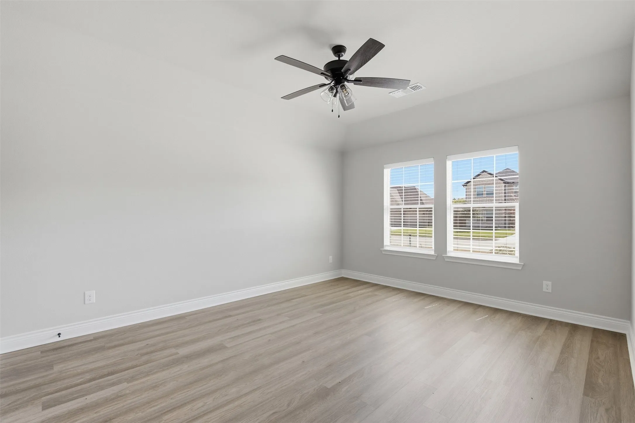 Single Family Residence For Sale in Hunt County , 225 Trevor Lane, Greenville, Texas 75402, 3 Bedroom, 2 Bathroom, 3 Garage spaces, 1,800 Sqft, built in 2025, mls#21393276, Real Estate Agent in Greenville, Homes For Sale in Hunt county, Homes For Sale in Greenville, Realtor in Greenville Texas, Real Estate Brokerage Independent Realty Texas, Luminita Cordes Realtor
