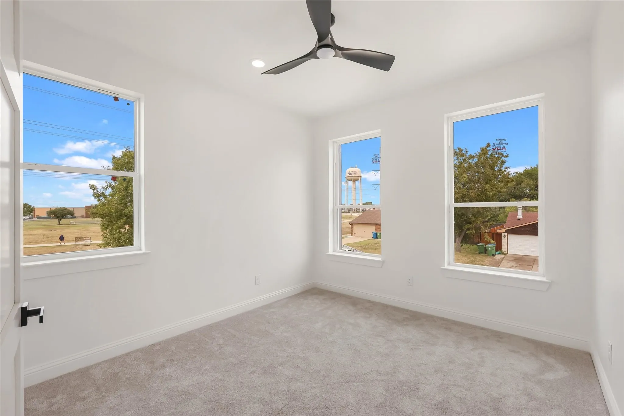 Single Family Residence For Sale in Denton County , 5204 Gibson Drive, The Colony, Texas 75056, 4 Bedroom, 5 Bathroom, 2 Garage spaces, 2,598 Sqft, built in 2025, mls#21392446, Real Estate Agent in The Colony, Homes For Sale in Denton county, Homes For Sale in The Colony, Realtor in The Colony Texas, Real Estate Brokerage Independent Realty Texas, Luminita Cordes Realtor