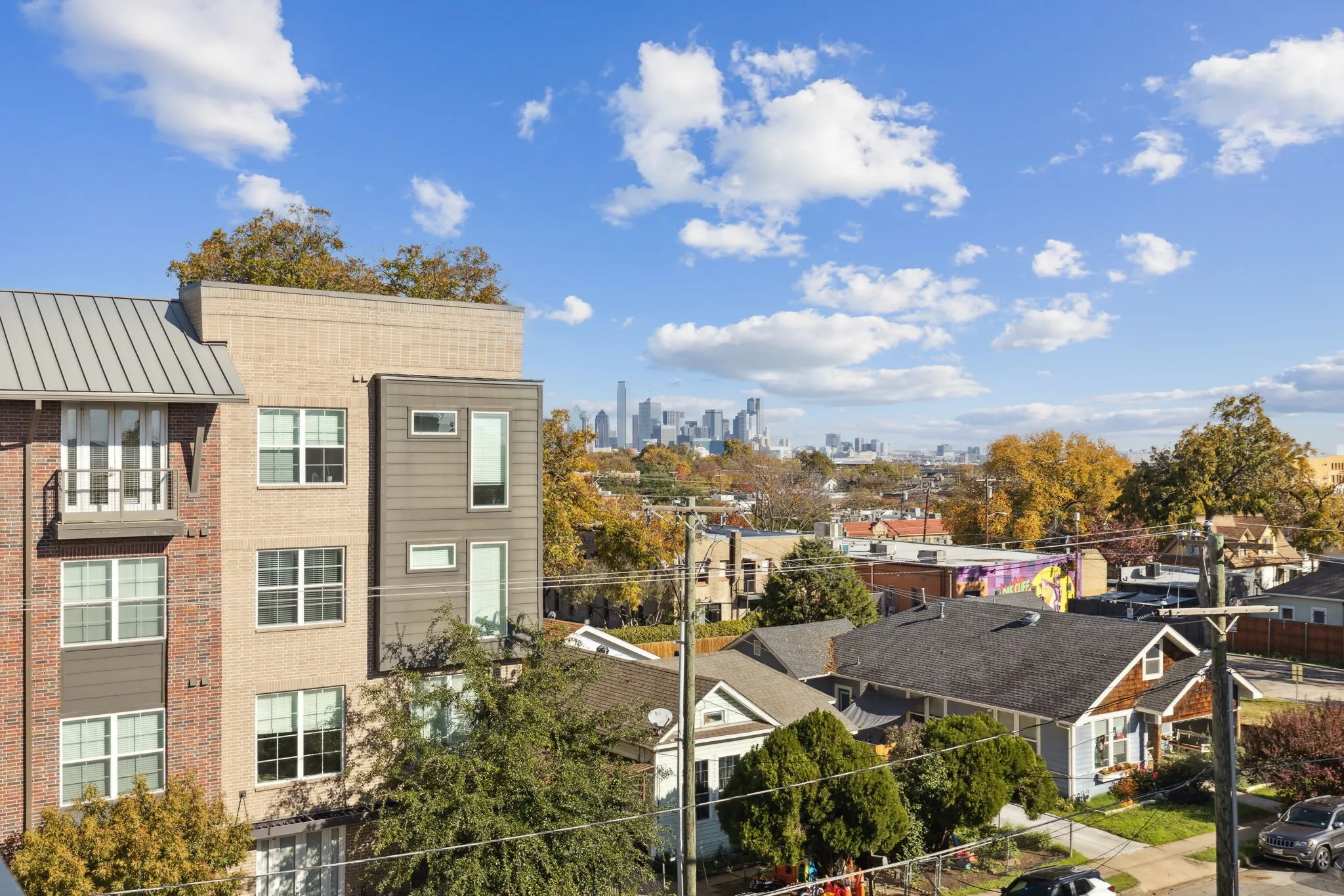 Condominium For Rent in Dallas County , 426 Melba Street 101, Dallas, Texas 75208, 3 Bedroom, 4 Bathroom, 2 Garage spaces, 2,025 Sqft, built in 2022, mls#21392230, Real Estate Agent in Dallas, Homes For Rent in Dallas county, Homes For Rent in Dallas, Realtor in Dallas Texas, Real Estate Brokerage Independent Realty Texas, Luminita Cordes Realtor