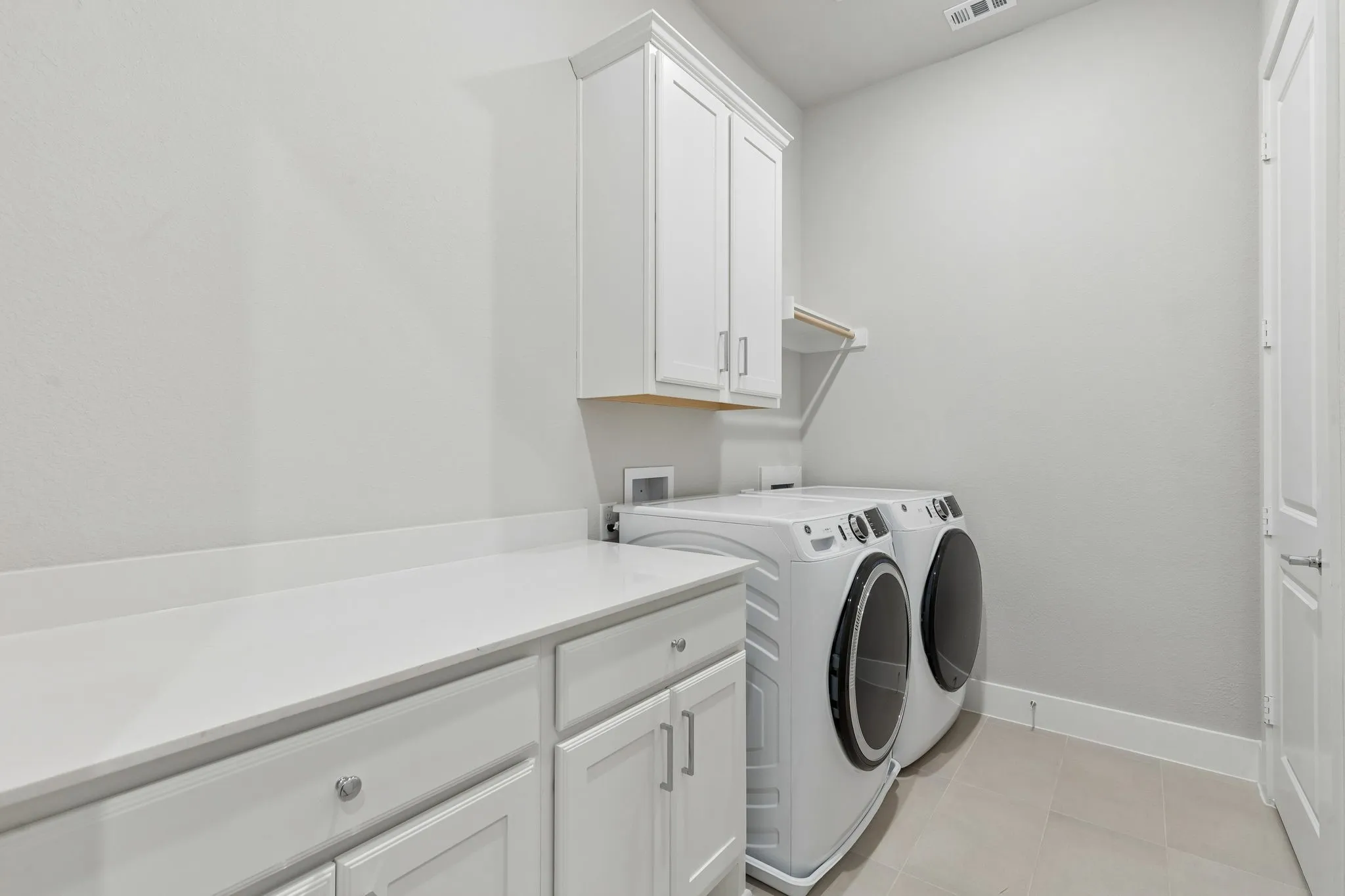 Single Family Residence For Sale in Denton County , 4416 Burge Avenue, Frisco, Texas 75033, 3 Bedroom, 3 Bathroom, 2 Garage spaces, 2,277 Sqft, built in 2026, mls#21393281, Real Estate Agent in Frisco, Homes For Sale in Denton county, Homes For Sale in Frisco, Realtor in Frisco Texas, Real Estate Brokerage Independent Realty Texas, Luminita Cordes Realtor
