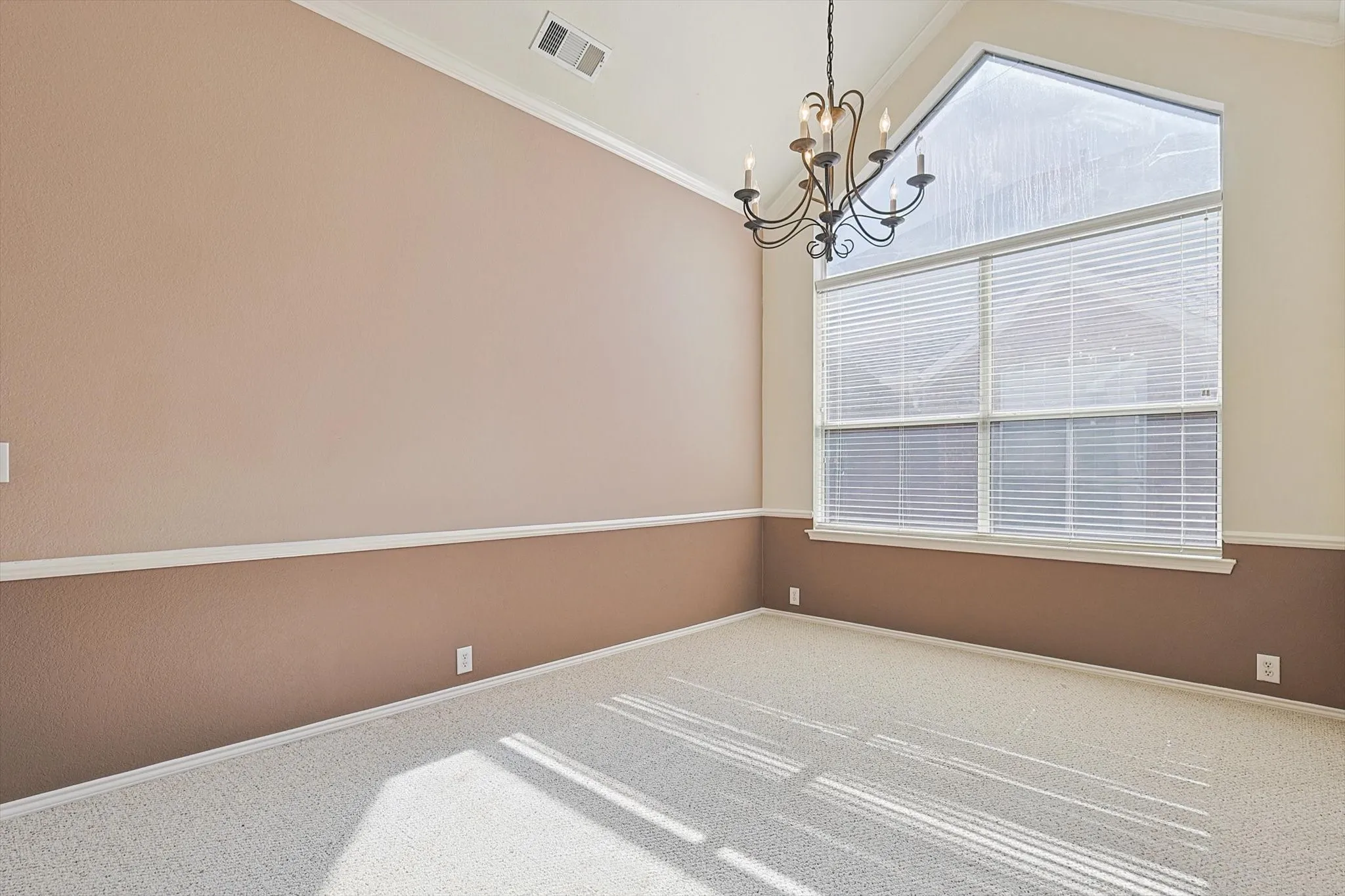 Single Family Residence For Rent in Collin County , 6920 Emerald Coast Drive, Plano, Texas 75074, 4 Bedroom, 3 Bathroom, 2 Garage spaces, 2,564 Sqft, built in 2001, mls#21392001, Real Estate Agent in Plano, Homes For Rent in Collin county, Homes For Rent in Plano, Realtor in Plano Texas, Real Estate Brokerage Independent Realty Texas, Luminita Cordes Realtor