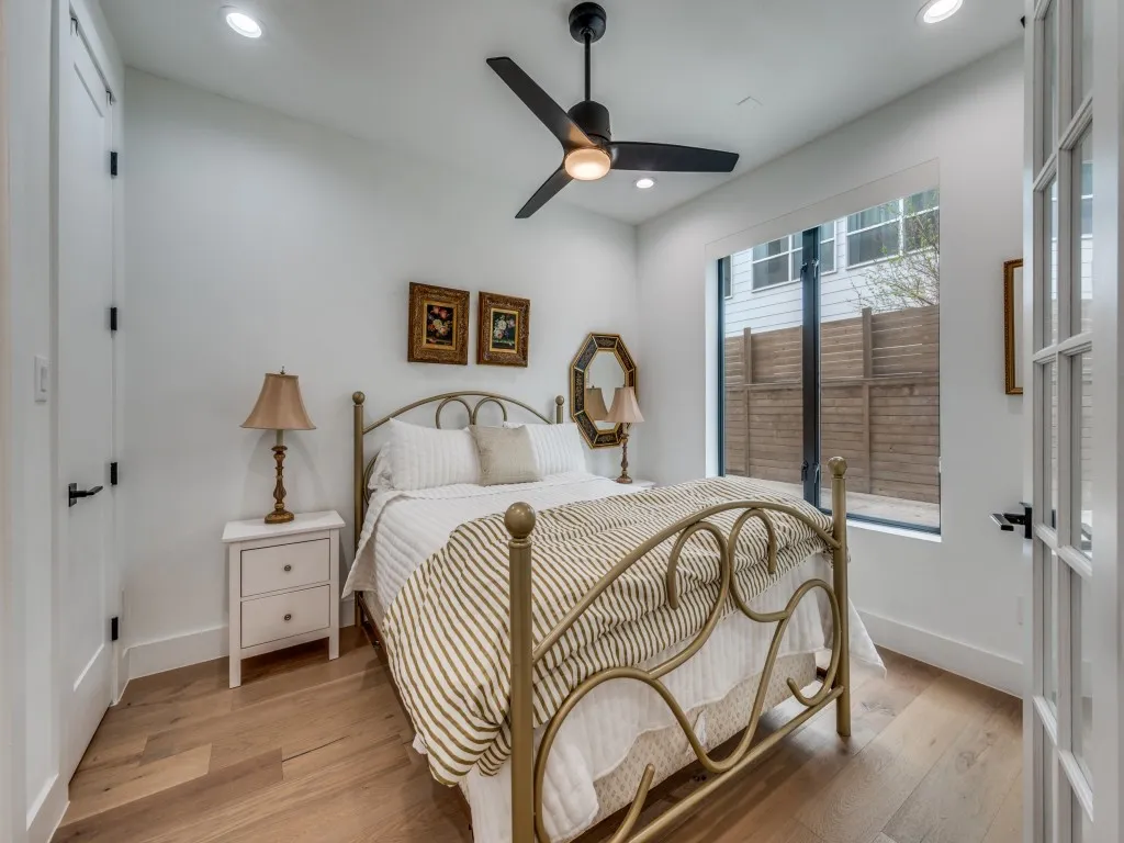 Condominium For Sale in Dallas County , 2315 Kirby Street B, Dallas, Texas 75204, 3 Bedroom, 4 Bathroom, 2 Garage spaces, 2,464 Sqft, built in 2021, mls#21393273, Real Estate Agent in Dallas, Homes For Sale in Dallas county, Homes For Sale in Dallas, Realtor in Dallas Texas, Real Estate Brokerage Independent Realty Texas, Luminita Cordes Realtor
