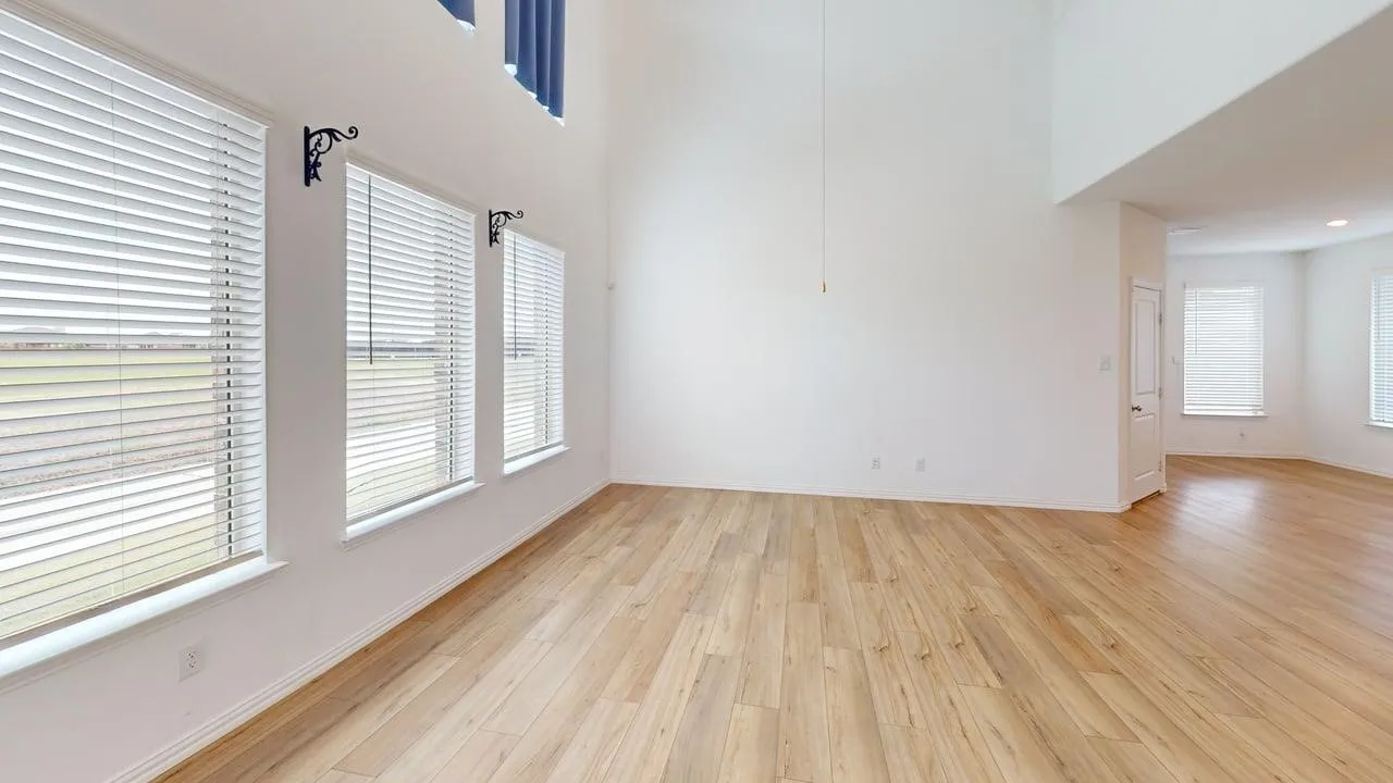 Single Family Residence For Sale in Kaufman County , 3750 Honey Daisy Drive, Crandall, Texas 75114, 4 Bedroom, 4 Bathroom, 2 Garage spaces, 2,885 Sqft, built in 2022, mls#21393214, Real Estate Agent in Crandall, Homes For Sale in Kaufman county, Homes For Sale in Crandall, Realtor in Crandall Texas, Real Estate Brokerage Independent Realty Texas, Luminita Cordes Realtor