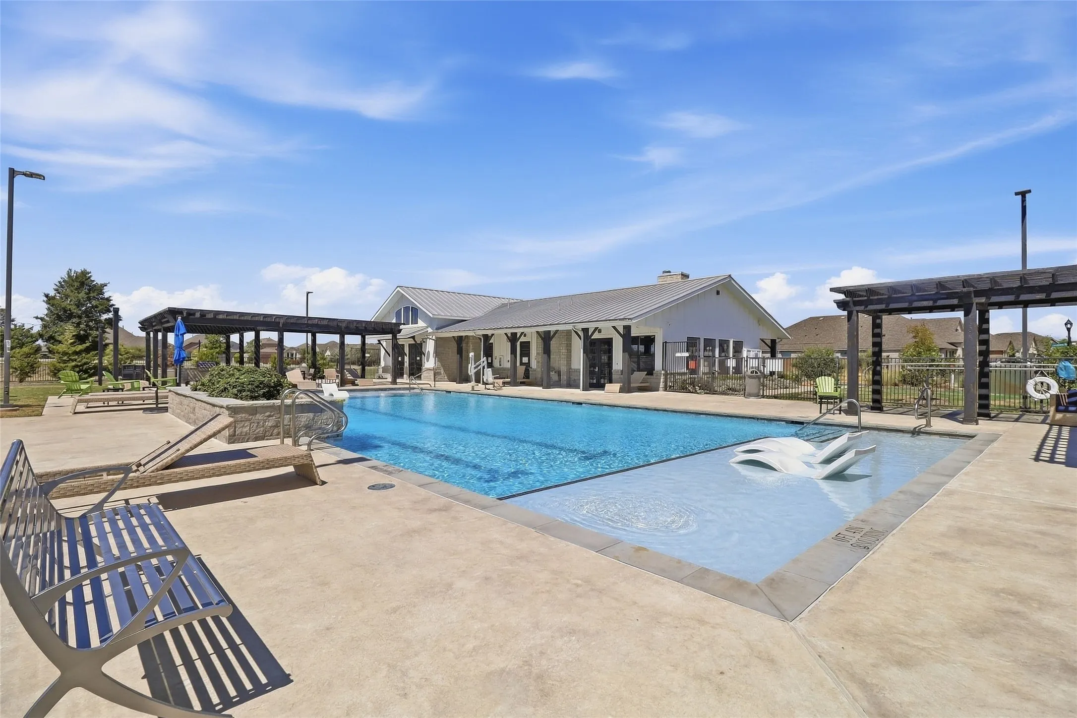 Single Family Residence For Rent in Collin County , 1416 Avalon Court, Celina, Texas 75009, 4 Bedroom, 2 Bathroom, 2 Garage spaces, 1,902 Sqft, built in 2024, mls#21393300, Real Estate Agent in Celina, Homes For Rent in Collin county, Homes For Rent in Celina, Realtor in Celina Texas, Real Estate Brokerage Independent Realty Texas, Luminita Cordes Realtor
