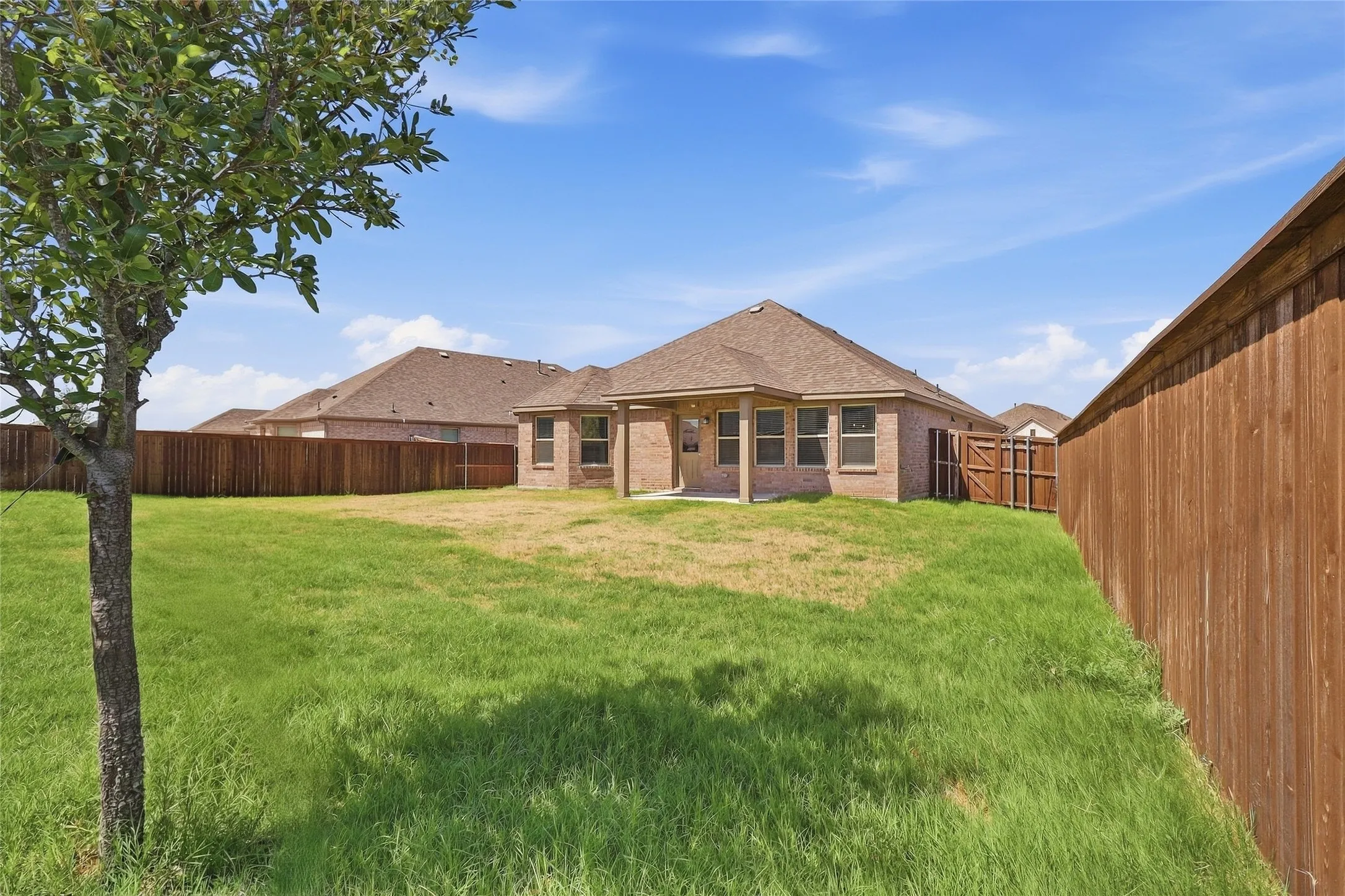Single Family Residence For Rent in Collin County , 1416 Avalon Court, Celina, Texas 75009, 4 Bedroom, 2 Bathroom, 2 Garage spaces, 1,902 Sqft, built in 2024, mls#21393300, Real Estate Agent in Celina, Homes For Rent in Collin county, Homes For Rent in Celina, Realtor in Celina Texas, Real Estate Brokerage Independent Realty Texas, Luminita Cordes Realtor