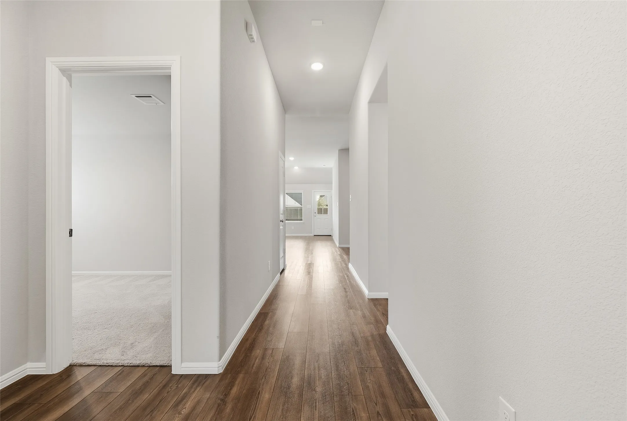 Single Family Residence For Rent in Collin County , 1416 Avalon Court, Celina, Texas 75009, 4 Bedroom, 2 Bathroom, 2 Garage spaces, 1,902 Sqft, built in 2024, mls#21393300, Real Estate Agent in Celina, Homes For Rent in Collin county, Homes For Rent in Celina, Realtor in Celina Texas, Real Estate Brokerage Independent Realty Texas, Luminita Cordes Realtor