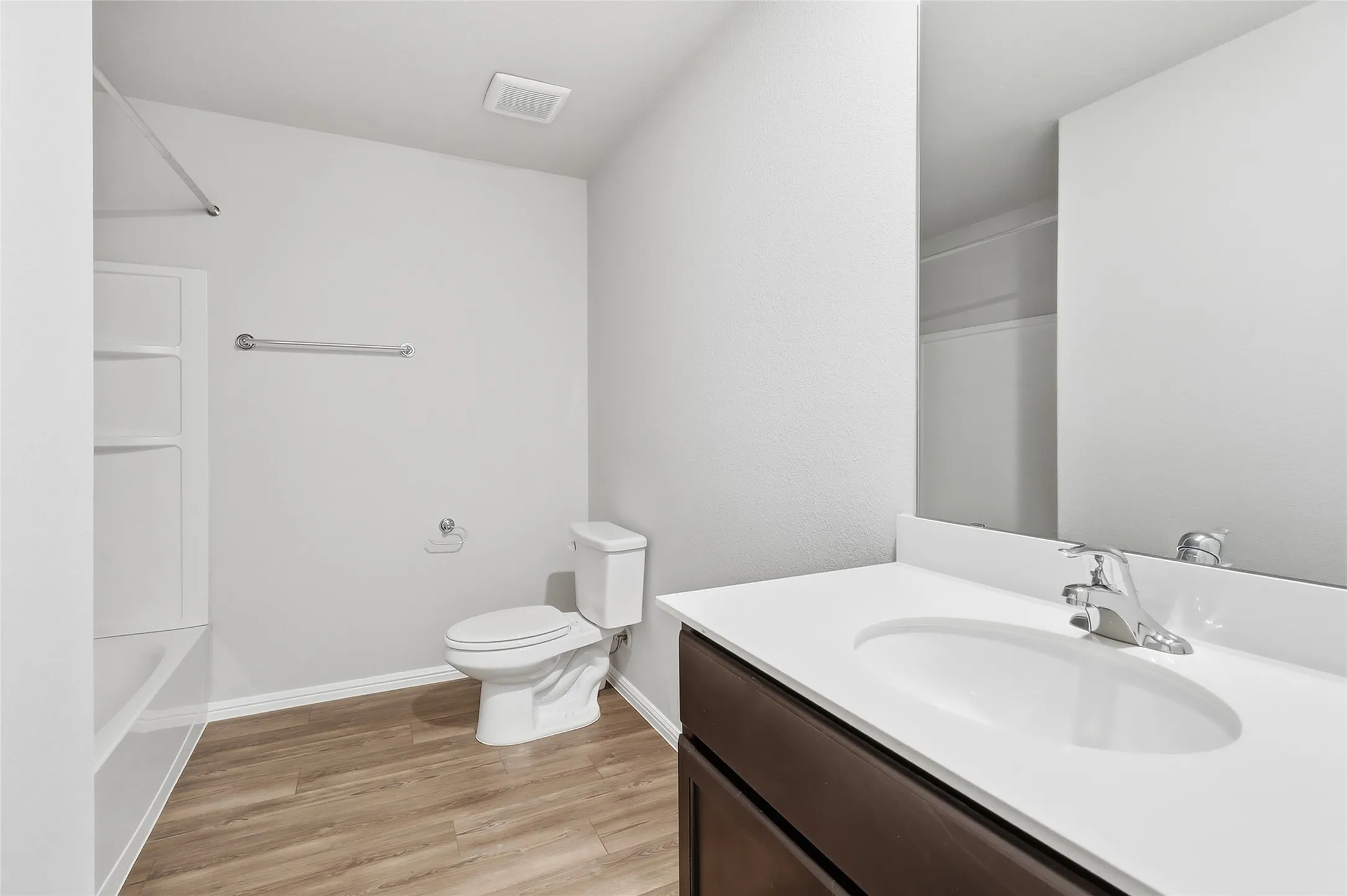 Single Family Residence For Rent in Collin County , 1416 Avalon Court, Celina, Texas 75009, 4 Bedroom, 2 Bathroom, 2 Garage spaces, 1,902 Sqft, built in 2024, mls#21393300, Real Estate Agent in Celina, Homes For Rent in Collin county, Homes For Rent in Celina, Realtor in Celina Texas, Real Estate Brokerage Independent Realty Texas, Luminita Cordes Realtor