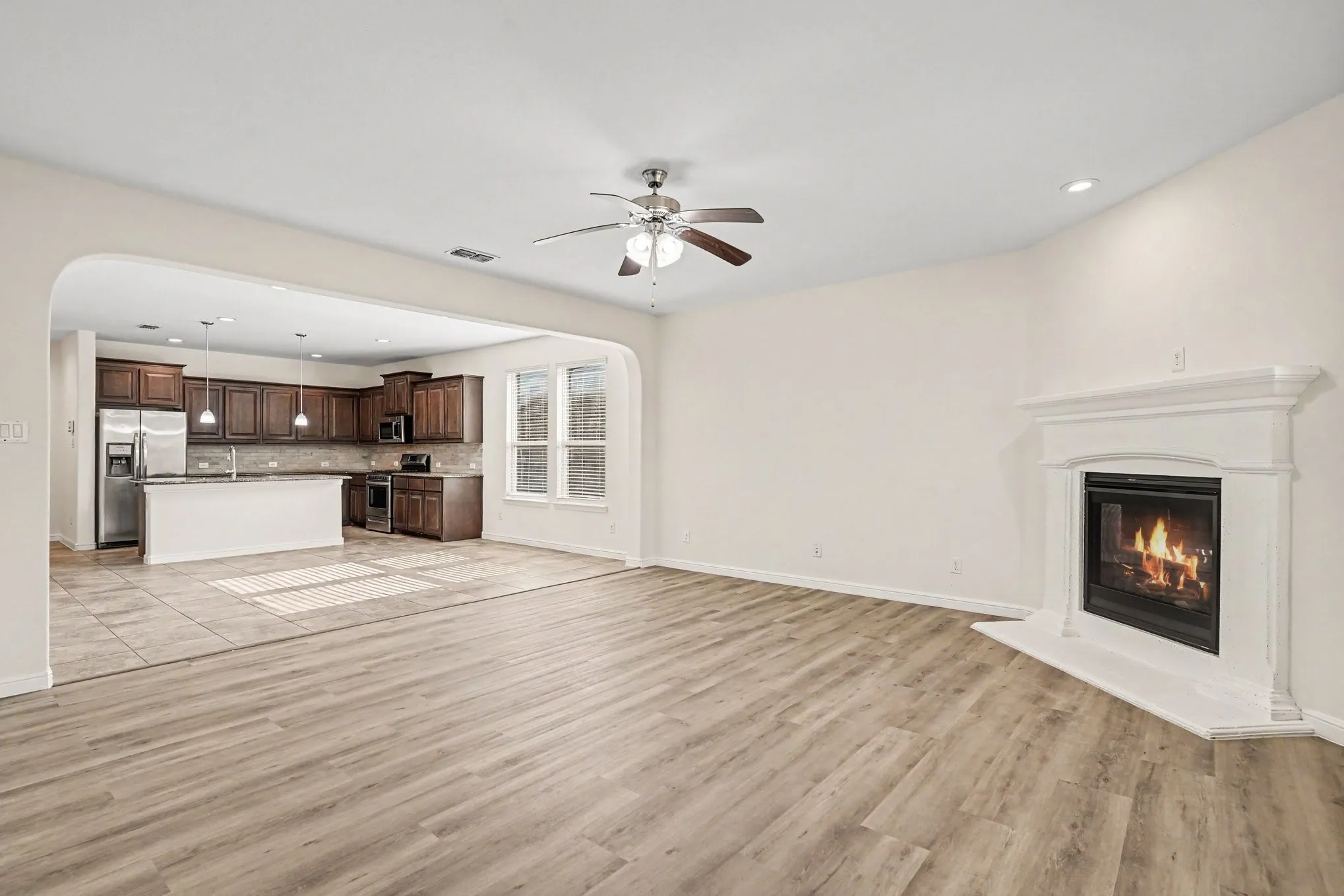 Single Family Residence For Rent in Tarrant County , 729 Rebecca Lane, Saginaw, Texas 76131, 4 Bedroom, 2 Bathroom, 2 Garage spaces, 2,094 Sqft, built in 2018, mls#21393312, Real Estate Agent in Saginaw, Homes For Rent in Tarrant county, Homes For Rent in Saginaw, Realtor in Saginaw Texas, Real Estate Brokerage Independent Realty Texas, Luminita Cordes Realtor