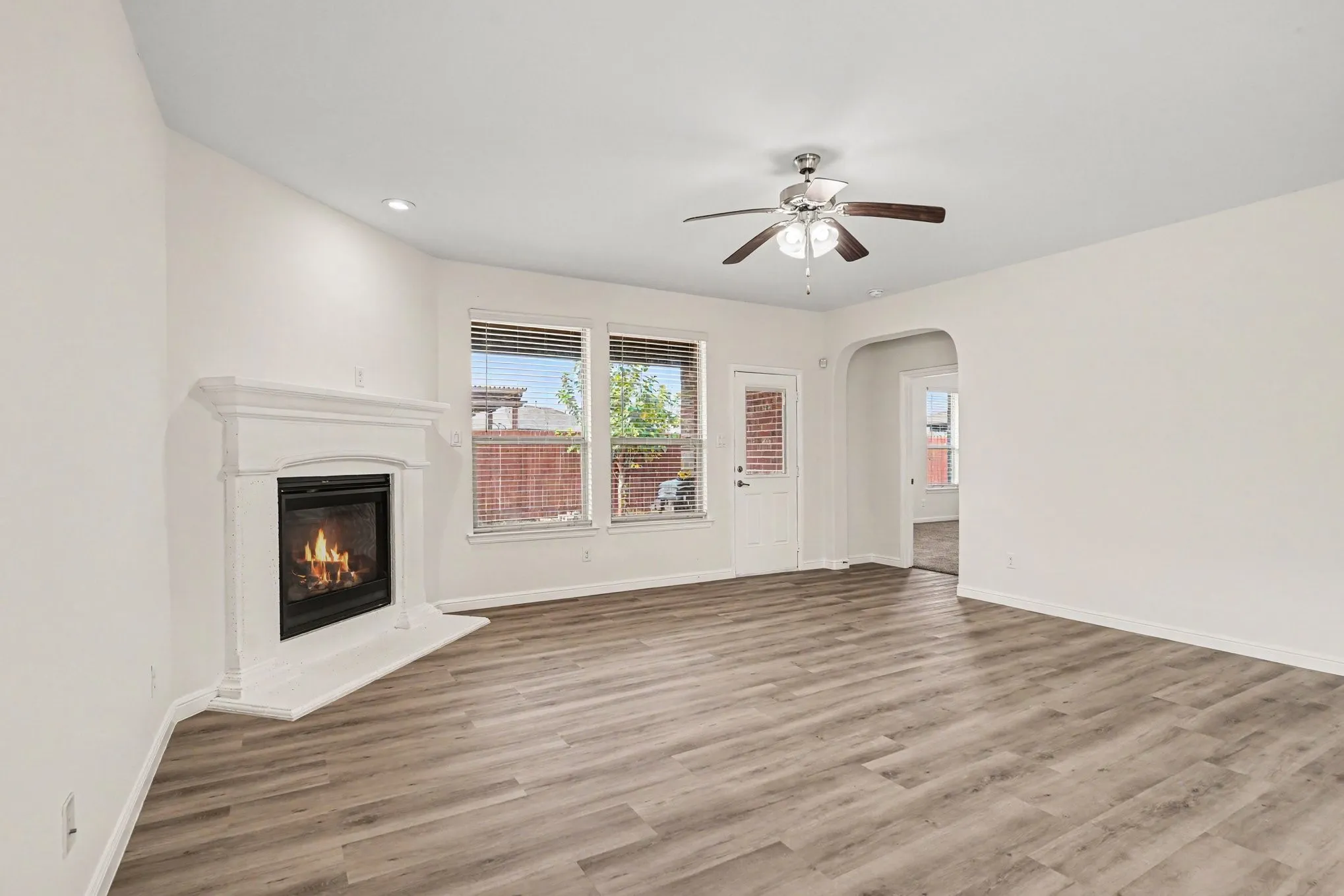 Single Family Residence For Rent in Tarrant County , 729 Rebecca Lane, Saginaw, Texas 76131, 4 Bedroom, 2 Bathroom, 2 Garage spaces, 2,094 Sqft, built in 2018, mls#21393312, Real Estate Agent in Saginaw, Homes For Rent in Tarrant county, Homes For Rent in Saginaw, Realtor in Saginaw Texas, Real Estate Brokerage Independent Realty Texas, Luminita Cordes Realtor