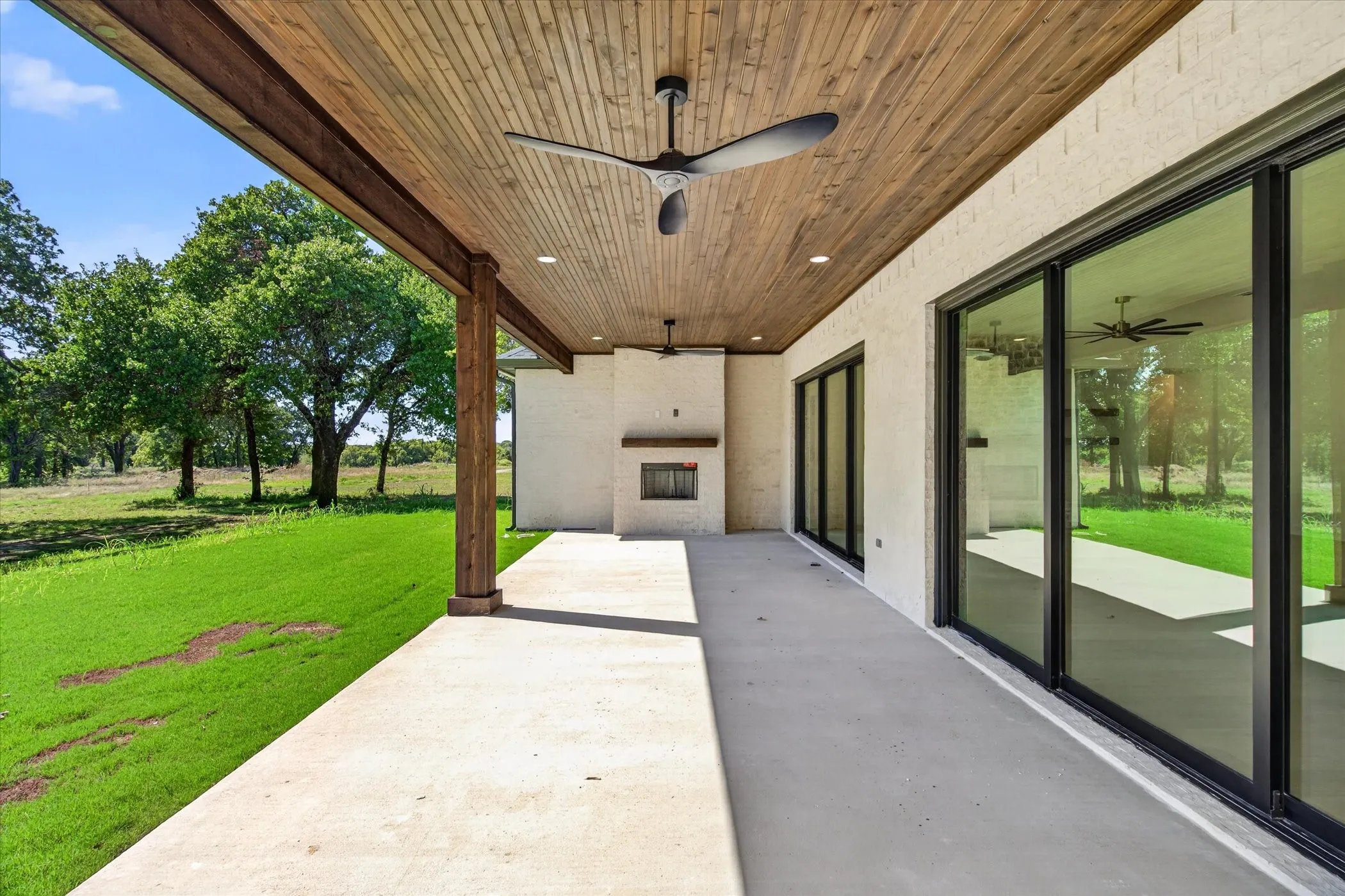Single Family Residence For Sale in Parker County , 741 Cooper Trail, Weatherford, Texas 76087, 4 Bedroom, 4 Bathroom, 3 Garage spaces, 3,573 Sqft, built in 2026, mls#21393313, Real Estate Agent in Weatherford, Homes For Sale in Parker county, Homes For Sale in Weatherford, Realtor in Weatherford Texas, Real Estate Brokerage Independent Realty Texas, Luminita Cordes Realtor