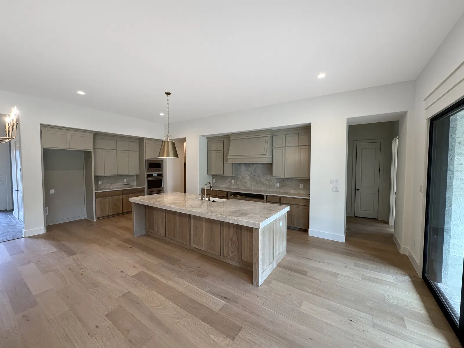 Single Family Residence For Sale in Parker County , 741 Cooper Trail, Weatherford, Texas 76087, 4 Bedroom, 4 Bathroom, 3 Garage spaces, 3,573 Sqft, built in 2026, mls#21393313, Real Estate Agent in Weatherford, Homes For Sale in Parker county, Homes For Sale in Weatherford, Realtor in Weatherford Texas, Real Estate Brokerage Independent Realty Texas, Luminita Cordes Realtor