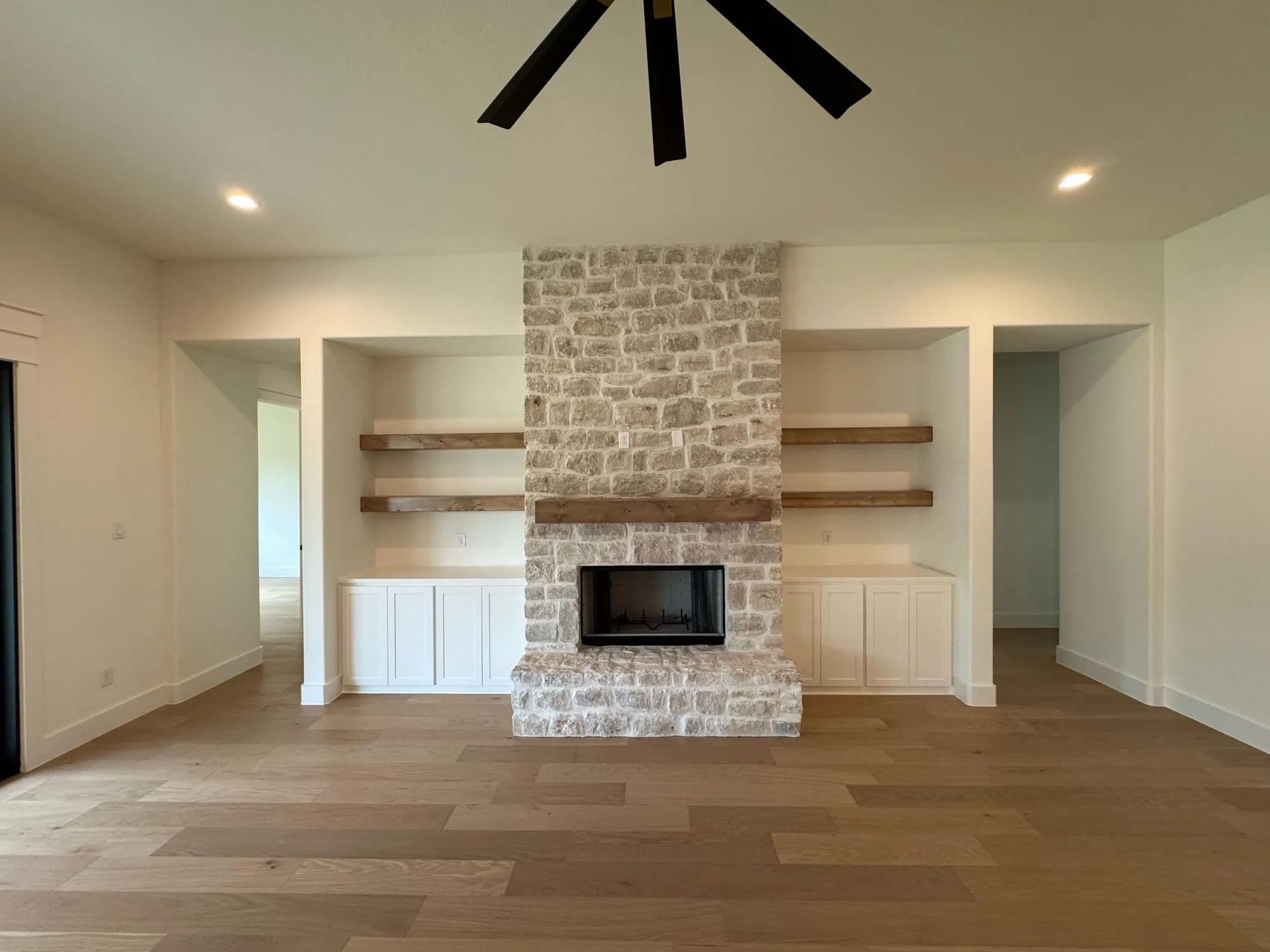 Single Family Residence For Sale in Parker County , 741 Cooper Trail, Weatherford, Texas 76087, 4 Bedroom, 4 Bathroom, 3 Garage spaces, 3,573 Sqft, built in 2026, mls#21393313, Real Estate Agent in Weatherford, Homes For Sale in Parker county, Homes For Sale in Weatherford, Realtor in Weatherford Texas, Real Estate Brokerage Independent Realty Texas, Luminita Cordes Realtor