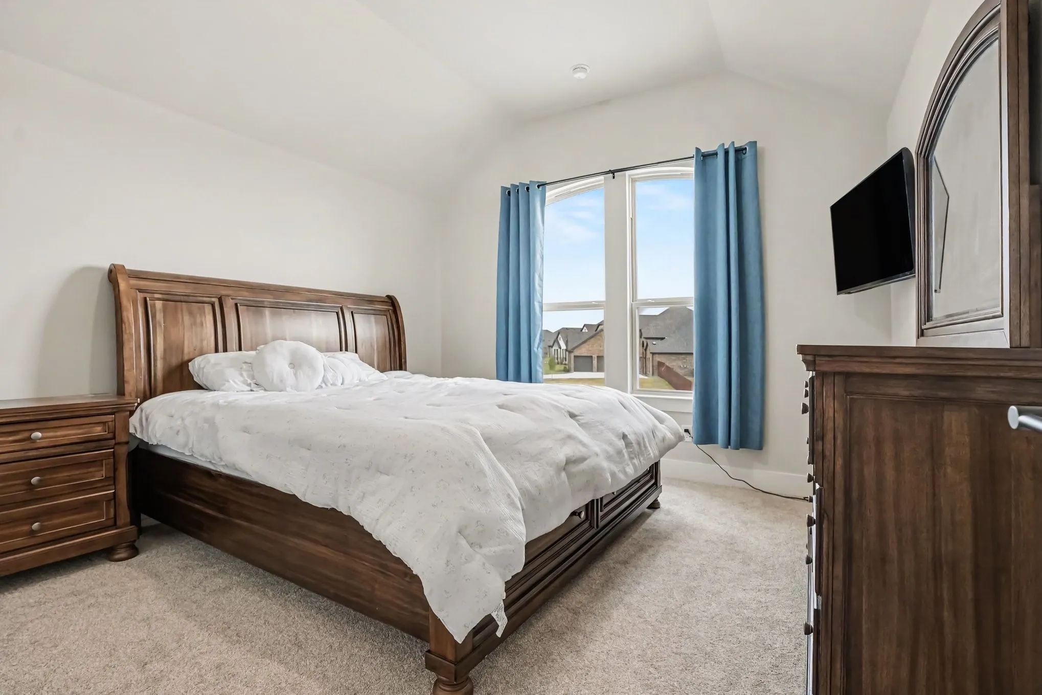Single Family Residence For Sale in Ellis County , 1806 Whisperwood Way, Midlothian, Texas 76065, 5 Bedroom, 4 Bathroom, 3 Garage spaces, 3,950 Sqft, built in 2026, mls#21393270, Real Estate Agent in Midlothian, Homes For Sale in Ellis county, Homes For Sale in Midlothian, Realtor in Midlothian Texas, Real Estate Brokerage Independent Realty Texas, Luminita Cordes Realtor