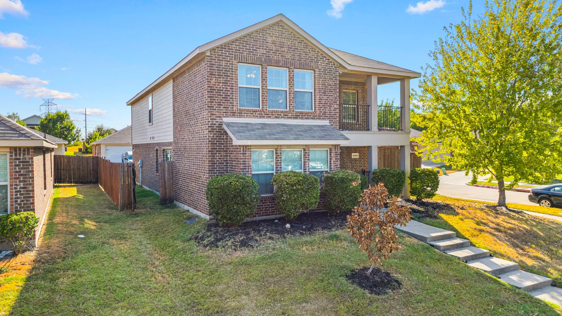 Single Family Residence For Sale in Dallas County , 1734 Pioneer Way, Lancaster, Texas 75146, 3 Bedroom, 3 Bathroom, 2 Garage spaces, 1,979 Sqft, built in 2015, mls#21393323, Real Estate Agent in Lancaster, Homes For Sale in Dallas county, Homes For Sale in Lancaster, Realtor in Lancaster Texas, Real Estate Brokerage Independent Realty Texas, Luminita Cordes Realtor