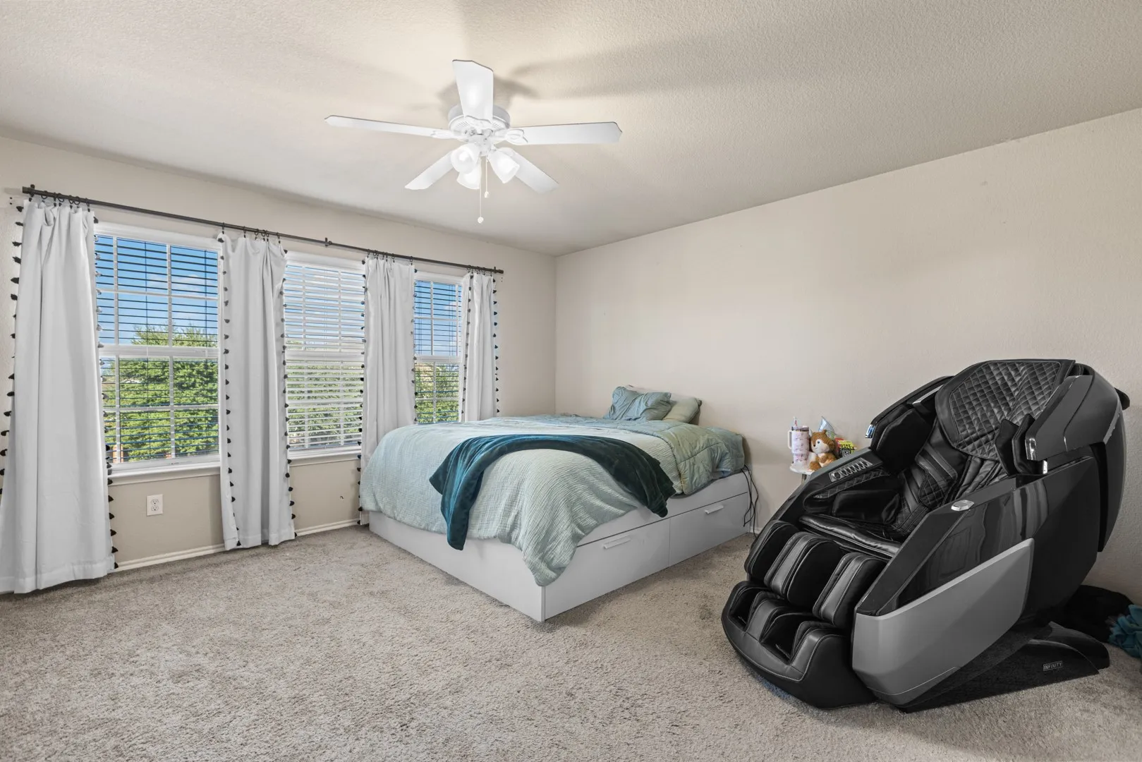 Single Family Residence For Sale in Dallas County , 1734 Pioneer Way, Lancaster, Texas 75146, 3 Bedroom, 3 Bathroom, 2 Garage spaces, 1,979 Sqft, built in 2015, mls#21393323, Real Estate Agent in Lancaster, Homes For Sale in Dallas county, Homes For Sale in Lancaster, Realtor in Lancaster Texas, Real Estate Brokerage Independent Realty Texas, Luminita Cordes Realtor