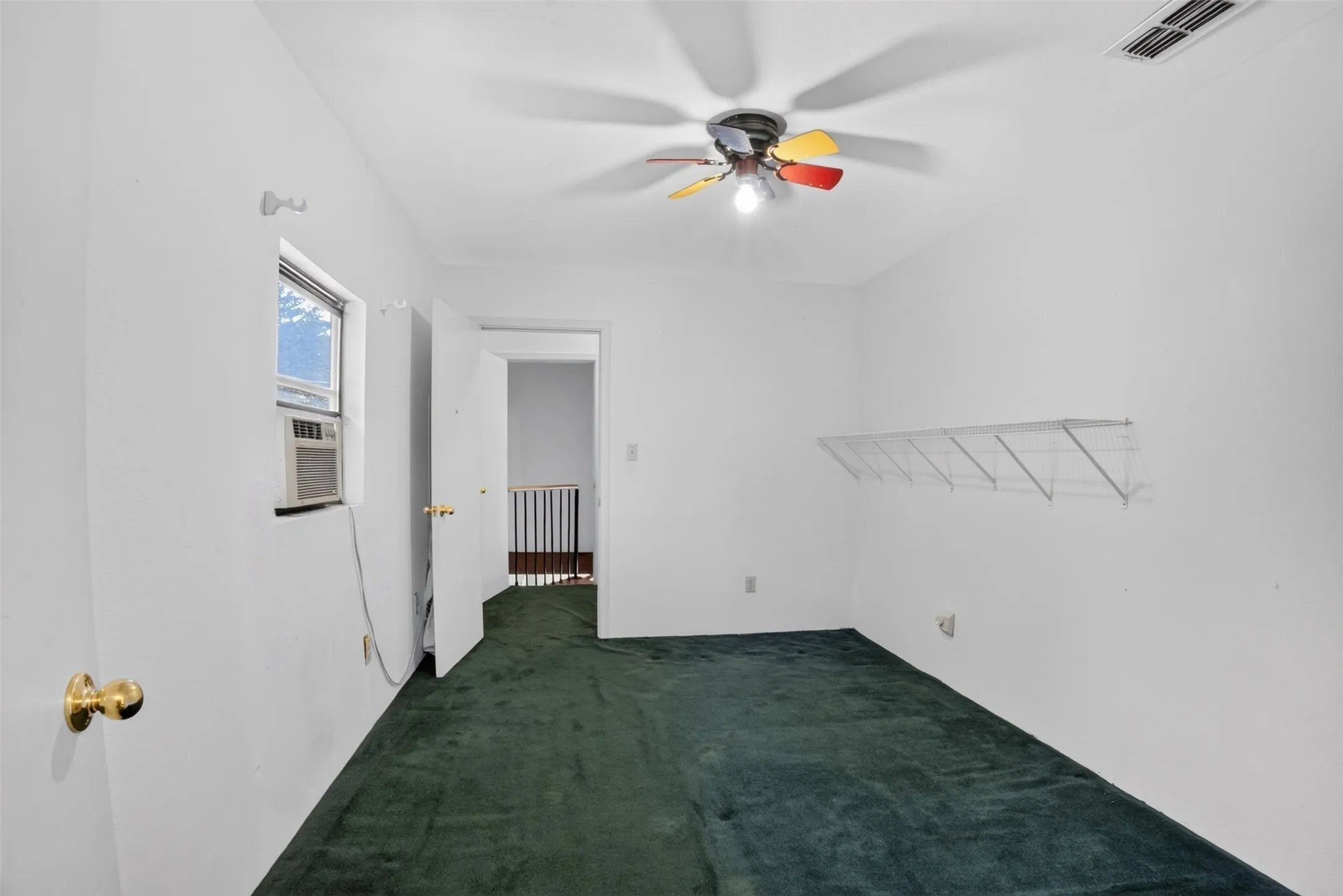 Single Family Residence For Sale in Upshur County , 3645 Silk Tree Road, Gilmer, Texas 75645, 4 Bedroom, 3 Bathroom, Garage spaces, 3,008 Sqft, built in 1995, mls#21389322, Real Estate Agent in Gilmer, Homes For Sale in Upshur county, Homes For Sale in Gilmer, Realtor in Gilmer Texas, Real Estate Brokerage Independent Realty Texas, Luminita Cordes Realtor