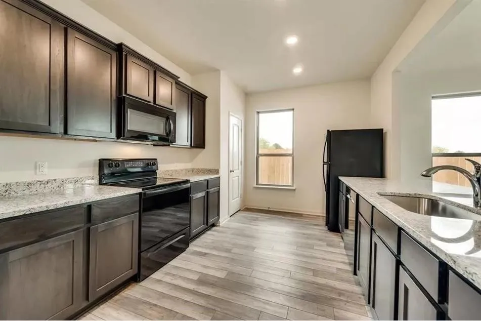 Single Family Residence For Rent in Ellis County , 816 Mallorie Lane, Ferris, Texas 75125, 4 Bedroom, 2 Bathroom, 2 Garage spaces, 1,801 Sqft, built in 2022, mls#21391624, Real Estate Agent in Ferris, Homes For Rent in Ellis county, Homes For Rent in Ferris, Realtor in Ferris Texas, Real Estate Brokerage Independent Realty Texas, Luminita Cordes Realtor