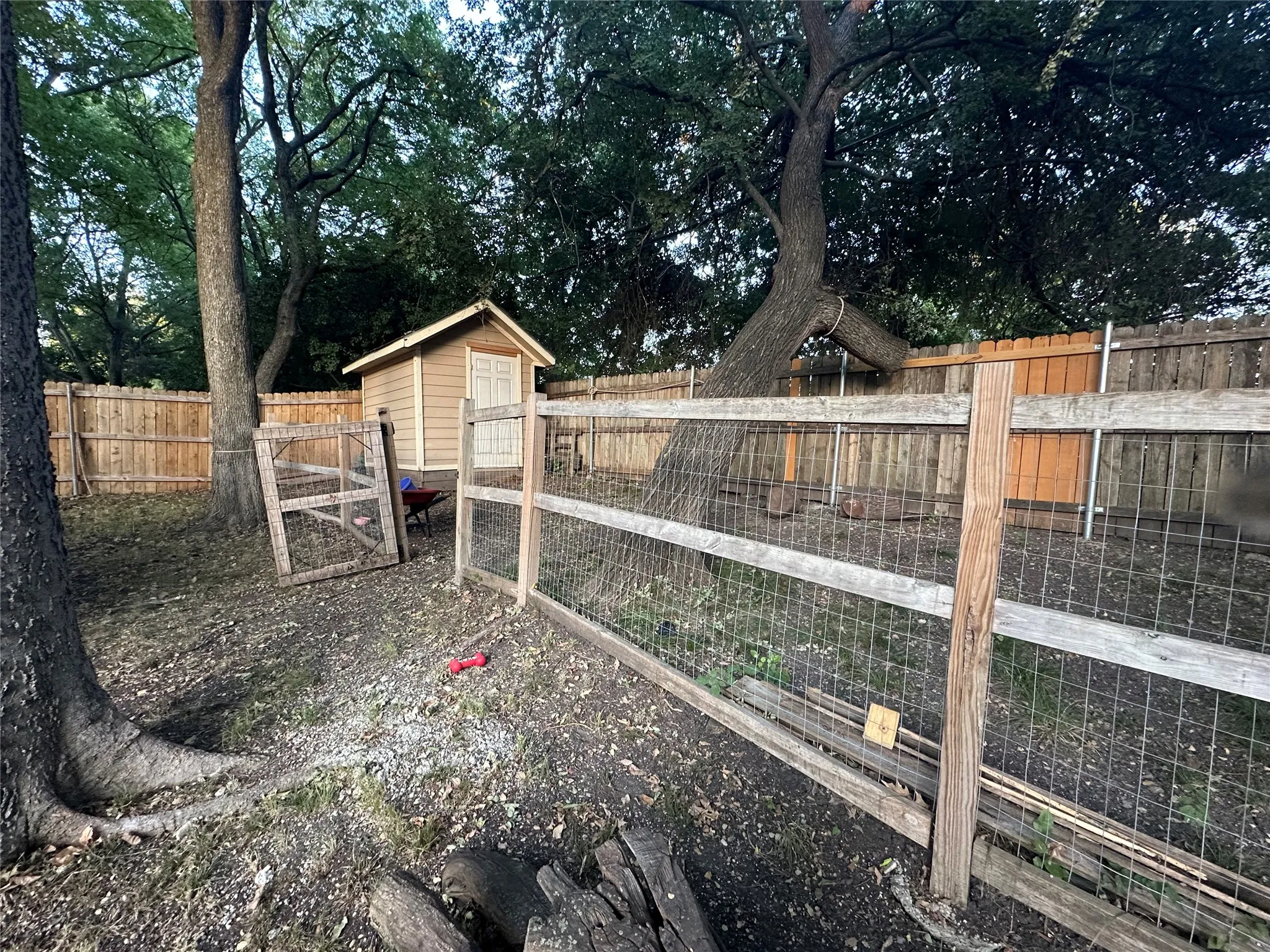 Single Family Residence For Sale in Dallas County , 1714 Cornwall Lane, Sachse, Texas 75048, 5 Bedroom, 3 Bathroom, Garage spaces, 2,447 Sqft, built in 1979, mls#21392644, Real Estate Agent in Sachse, Homes For Sale in Dallas county, Homes For Sale in Sachse, Realtor in Sachse Texas, Real Estate Brokerage Independent Realty Texas, Luminita Cordes Realtor