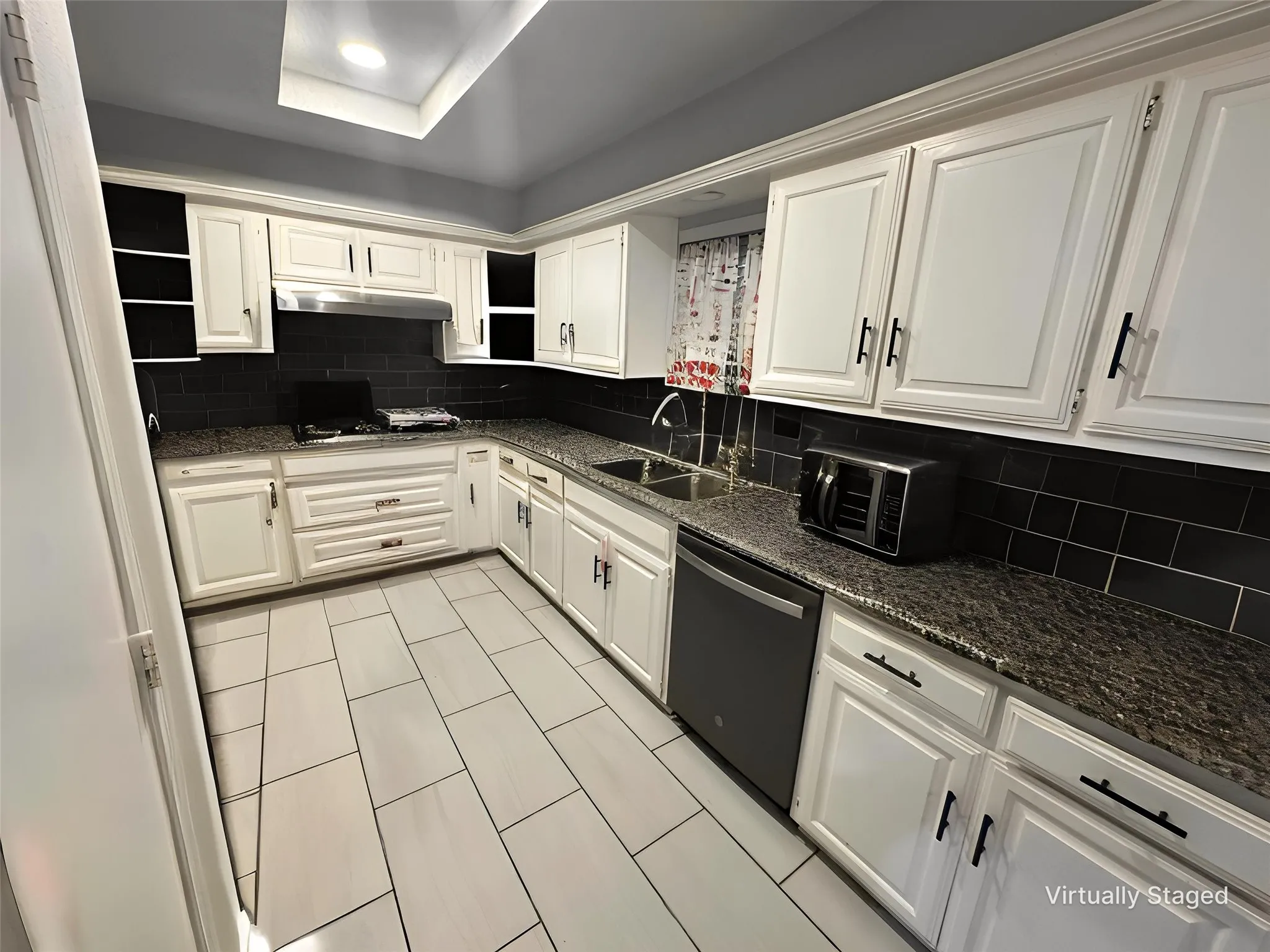 Single Family Residence For Sale in Dallas County , 1714 Cornwall Lane, Sachse, Texas 75048, 5 Bedroom, 3 Bathroom, Garage spaces, 2,447 Sqft, built in 1979, mls#21392644, Real Estate Agent in Sachse, Homes For Sale in Dallas county, Homes For Sale in Sachse, Realtor in Sachse Texas, Real Estate Brokerage Independent Realty Texas, Luminita Cordes Realtor