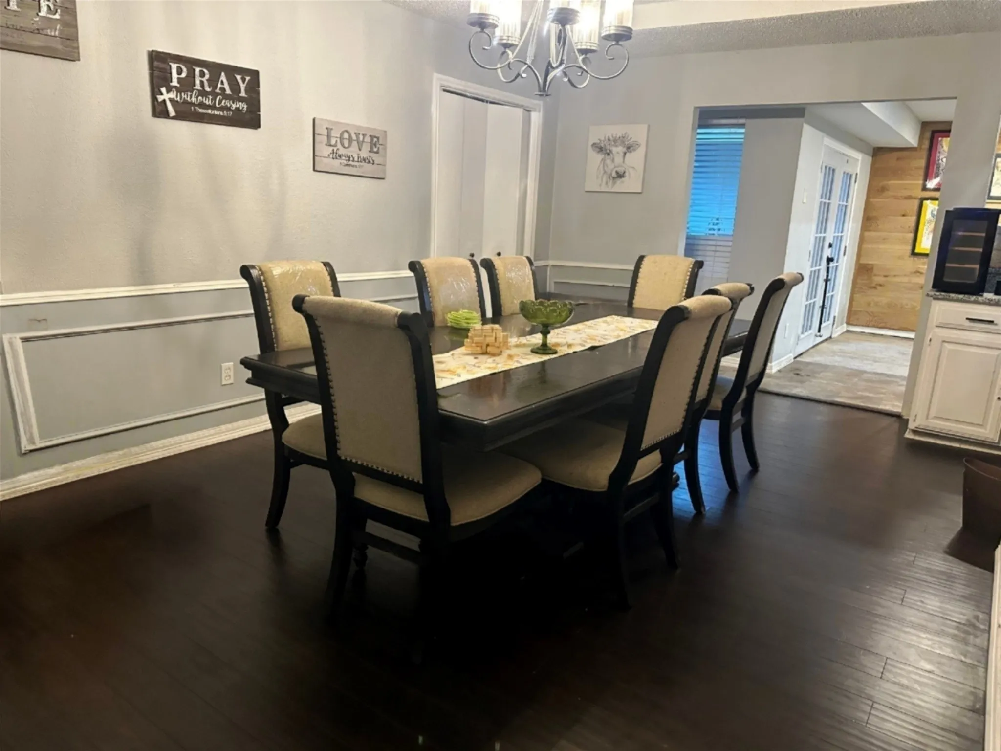 Single Family Residence For Sale in Dallas County , 1714 Cornwall Lane, Sachse, Texas 75048, 5 Bedroom, 3 Bathroom, Garage spaces, 2,447 Sqft, built in 1979, mls#21392644, Real Estate Agent in Sachse, Homes For Sale in Dallas county, Homes For Sale in Sachse, Realtor in Sachse Texas, Real Estate Brokerage Independent Realty Texas, Luminita Cordes Realtor