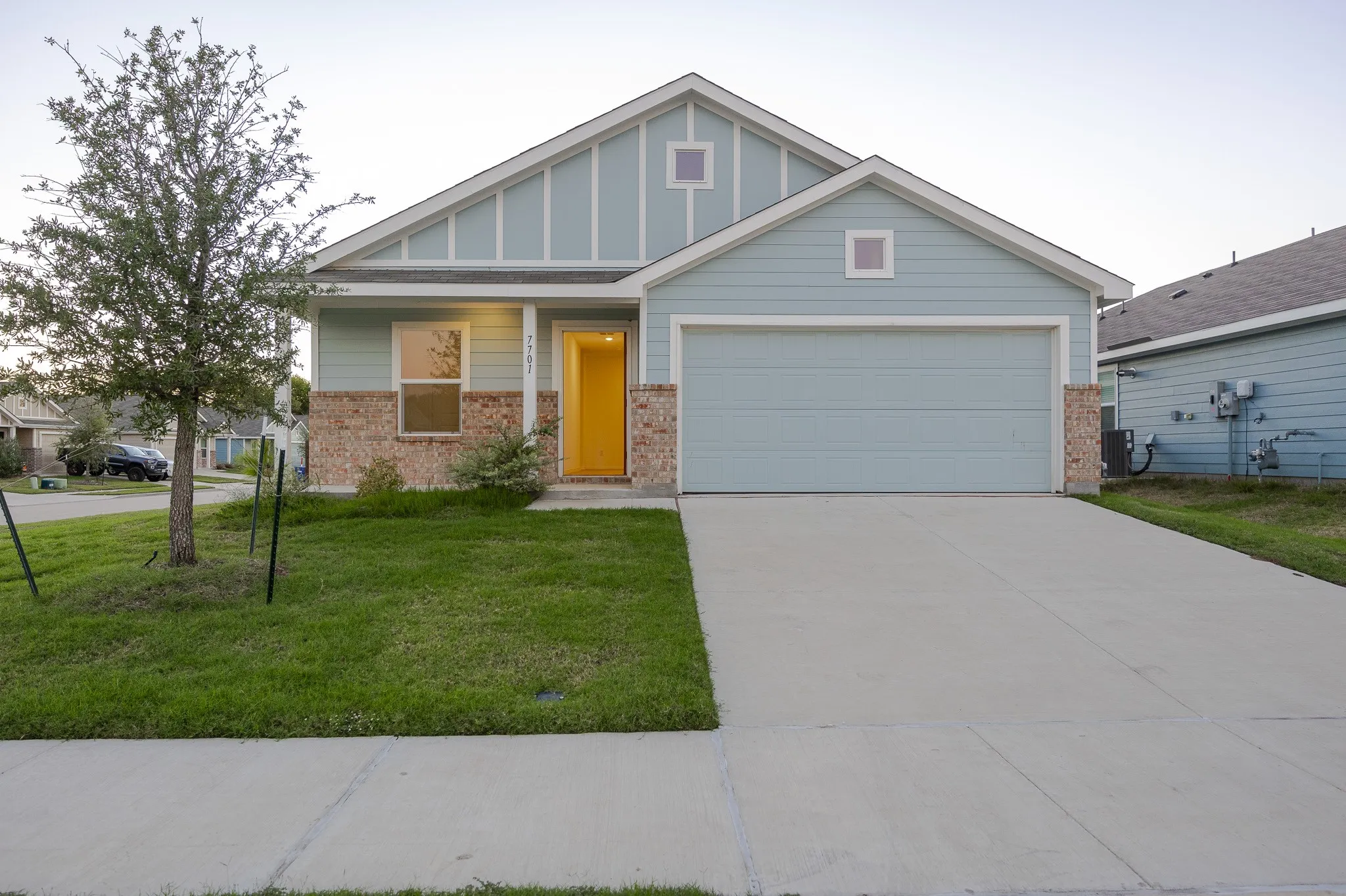 Single Family Residence For Rent in Collin County , 7701 Thornton Drive, Mc Kinney, Texas 75071, 3 Bedroom, 2 Bathroom, 2 Garage spaces, 1,481 Sqft, built in 2024, mls#21393261, Real Estate Agent in Mc Kinney, Homes For Rent in Collin county, Homes For Rent in Mc Kinney, Realtor in Mc Kinney Texas, Real Estate Brokerage Independent Realty Texas, Luminita Cordes Realtor