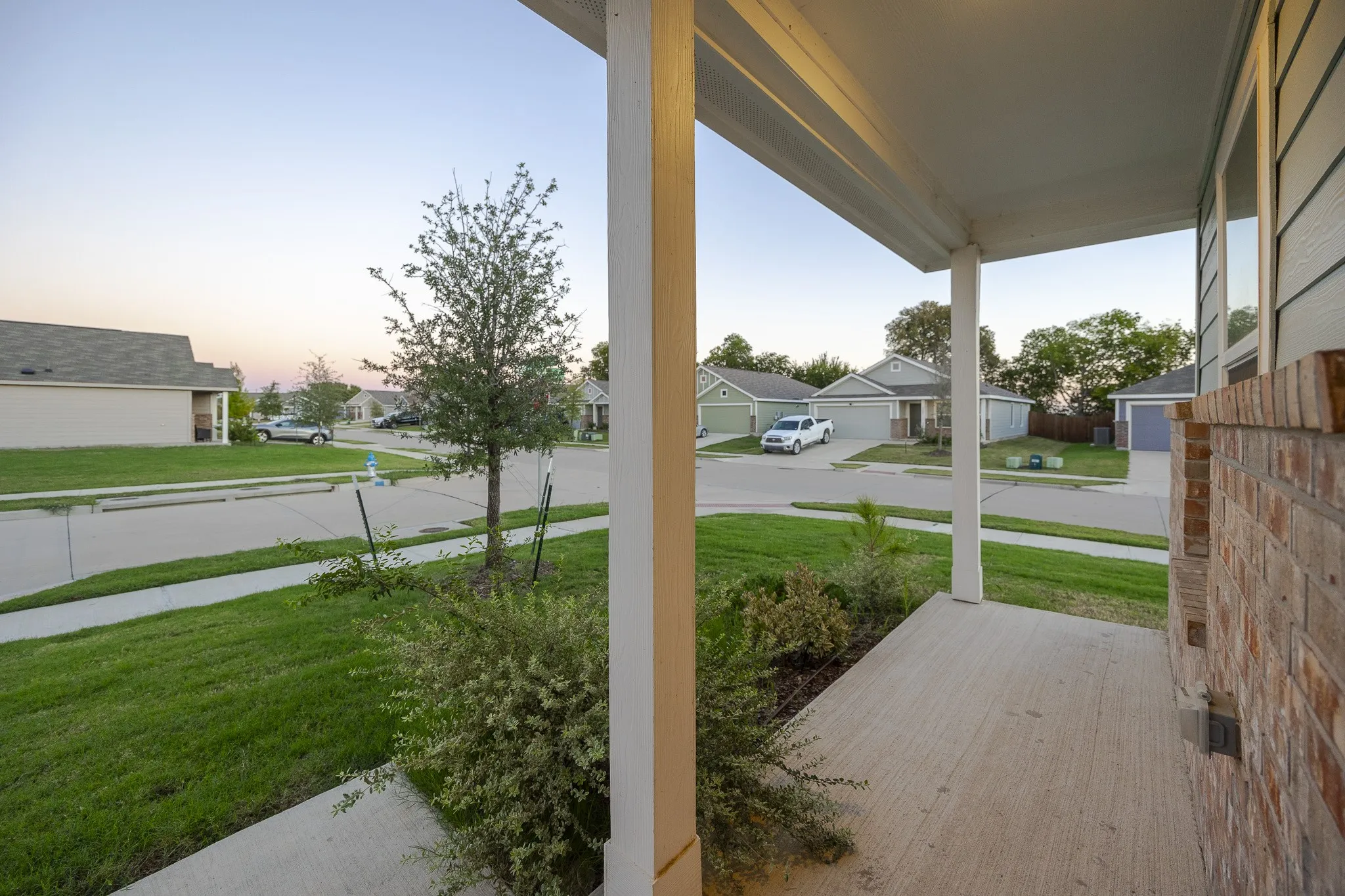 Single Family Residence For Rent in Collin County , 7701 Thornton Drive, Mc Kinney, Texas 75071, 3 Bedroom, 2 Bathroom, 2 Garage spaces, 1,481 Sqft, built in 2024, mls#21393261, Real Estate Agent in Mc Kinney, Homes For Rent in Collin county, Homes For Rent in Mc Kinney, Realtor in Mc Kinney Texas, Real Estate Brokerage Independent Realty Texas, Luminita Cordes Realtor