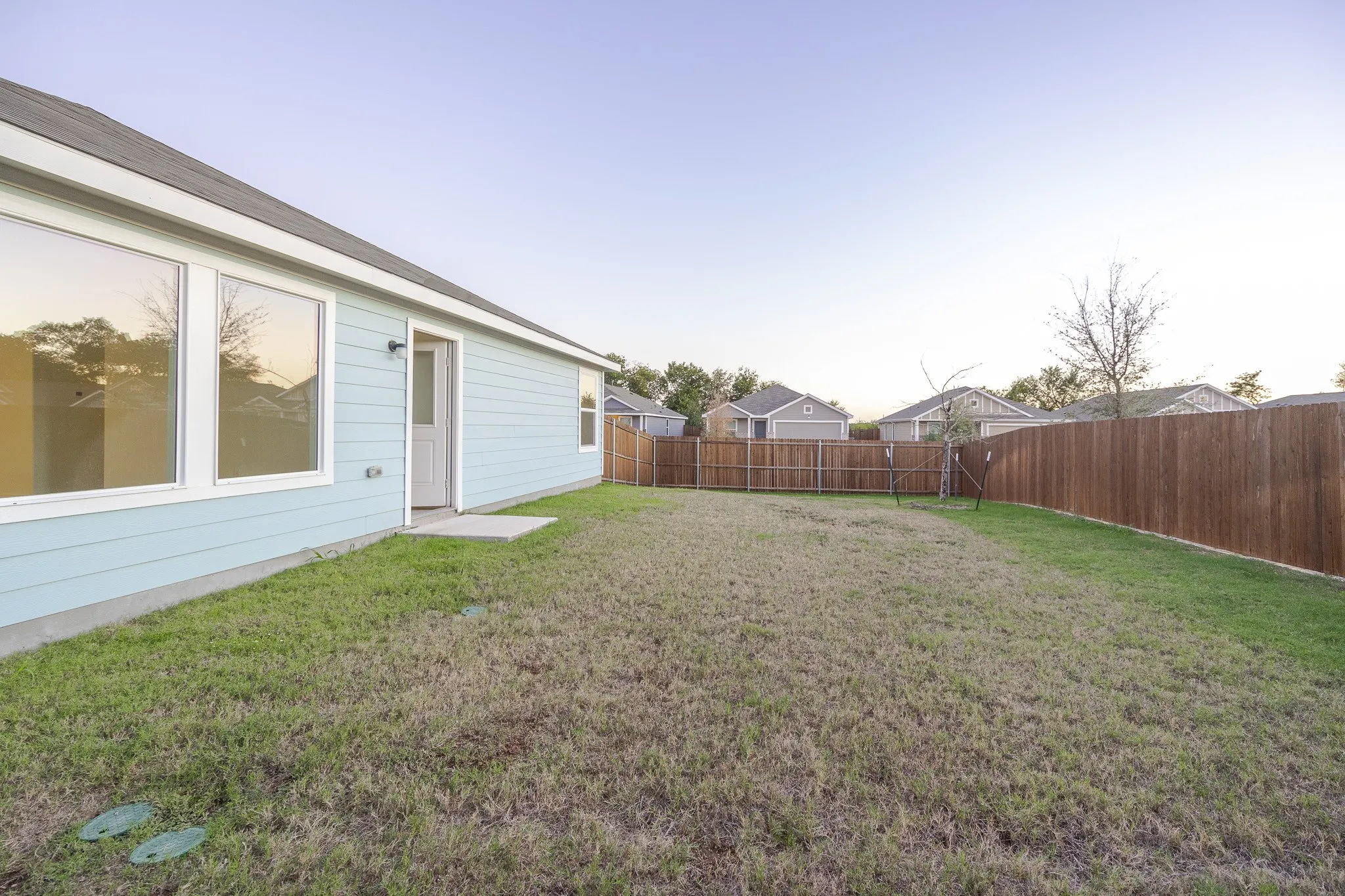 Single Family Residence For Rent in Collin County , 7701 Thornton Drive, Mc Kinney, Texas 75071, 3 Bedroom, 2 Bathroom, 2 Garage spaces, 1,481 Sqft, built in 2024, mls#21393261, Real Estate Agent in Mc Kinney, Homes For Rent in Collin county, Homes For Rent in Mc Kinney, Realtor in Mc Kinney Texas, Real Estate Brokerage Independent Realty Texas, Luminita Cordes Realtor