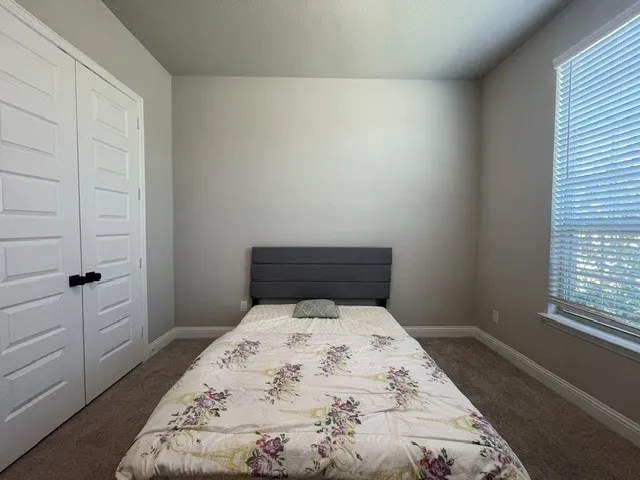 Single Family Residence For Rent in Tarrant County , 2924 Spirit Woods Lane, Arlington, Texas 76001, 6 Bedroom, 4 Bathroom, 3 Garage spaces, 3,239 Sqft, built in 2022, mls#21393254, Real Estate Agent in Arlington, Homes For Rent in Tarrant county, Homes For Rent in Arlington, Realtor in Arlington Texas, Real Estate Brokerage Independent Realty Texas, Luminita Cordes Realtor