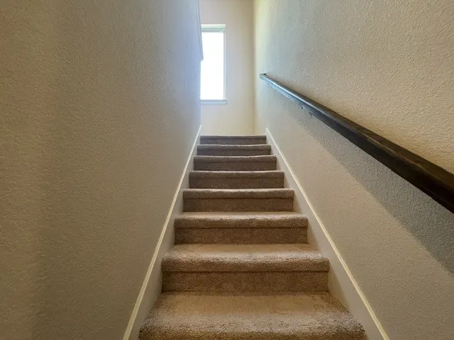 Single Family Residence For Rent in Tarrant County , 2924 Spirit Woods Lane, Arlington, Texas 76001, 6 Bedroom, 4 Bathroom, 3 Garage spaces, 3,239 Sqft, built in 2022, mls#21393254, Real Estate Agent in Arlington, Homes For Rent in Tarrant county, Homes For Rent in Arlington, Realtor in Arlington Texas, Real Estate Brokerage Independent Realty Texas, Luminita Cordes Realtor
