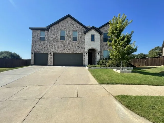 Single Family Residence For Rent in Tarrant County , 2924 Spirit Woods Lane, Arlington, Texas 76001, 6 Bedroom, 4 Bathroom, 3 Garage spaces, 3,239 Sqft, built in 2022, mls#21393254, Real Estate Agent in Arlington, Homes For Rent in Tarrant county, Homes For Rent in Arlington, Realtor in Arlington Texas, Real Estate Brokerage Independent Realty Texas, Luminita Cordes Realtor