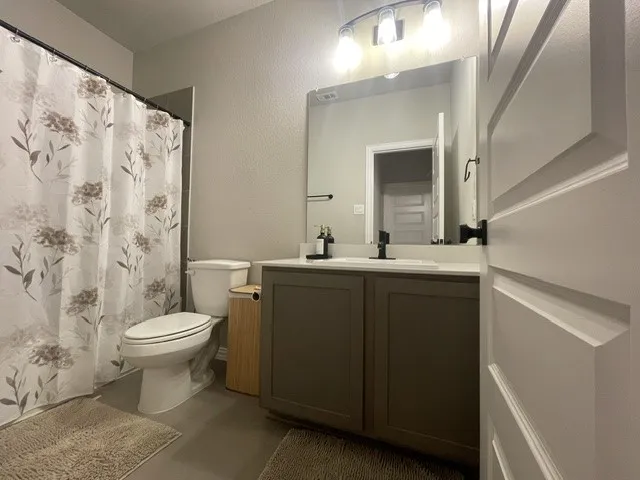Single Family Residence For Rent in Tarrant County , 2924 Spirit Woods Lane, Arlington, Texas 76001, 6 Bedroom, 4 Bathroom, 3 Garage spaces, 3,239 Sqft, built in 2022, mls#21393254, Real Estate Agent in Arlington, Homes For Rent in Tarrant county, Homes For Rent in Arlington, Realtor in Arlington Texas, Real Estate Brokerage Independent Realty Texas, Luminita Cordes Realtor