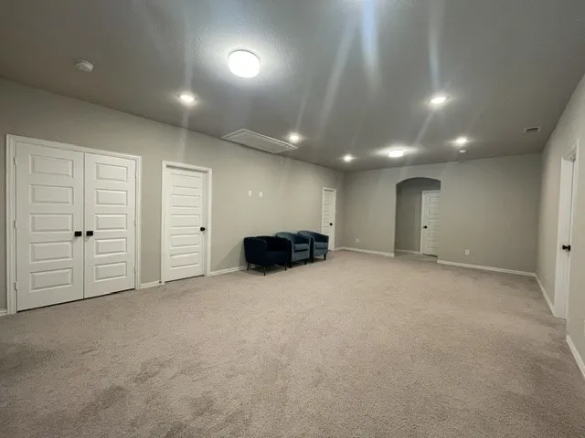 Single Family Residence For Rent in Tarrant County , 2924 Spirit Woods Lane, Arlington, Texas 76001, 6 Bedroom, 4 Bathroom, 3 Garage spaces, 3,239 Sqft, built in 2022, mls#21393254, Real Estate Agent in Arlington, Homes For Rent in Tarrant county, Homes For Rent in Arlington, Realtor in Arlington Texas, Real Estate Brokerage Independent Realty Texas, Luminita Cordes Realtor