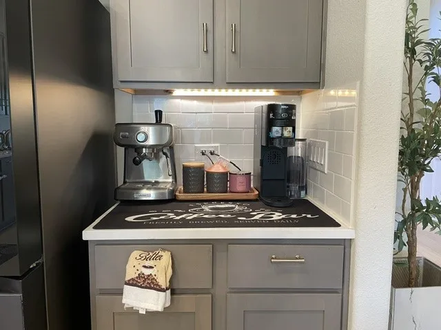 Single Family Residence For Rent in Tarrant County , 2924 Spirit Woods Lane, Arlington, Texas 76001, 6 Bedroom, 4 Bathroom, 3 Garage spaces, 3,239 Sqft, built in 2022, mls#21393254, Real Estate Agent in Arlington, Homes For Rent in Tarrant county, Homes For Rent in Arlington, Realtor in Arlington Texas, Real Estate Brokerage Independent Realty Texas, Luminita Cordes Realtor